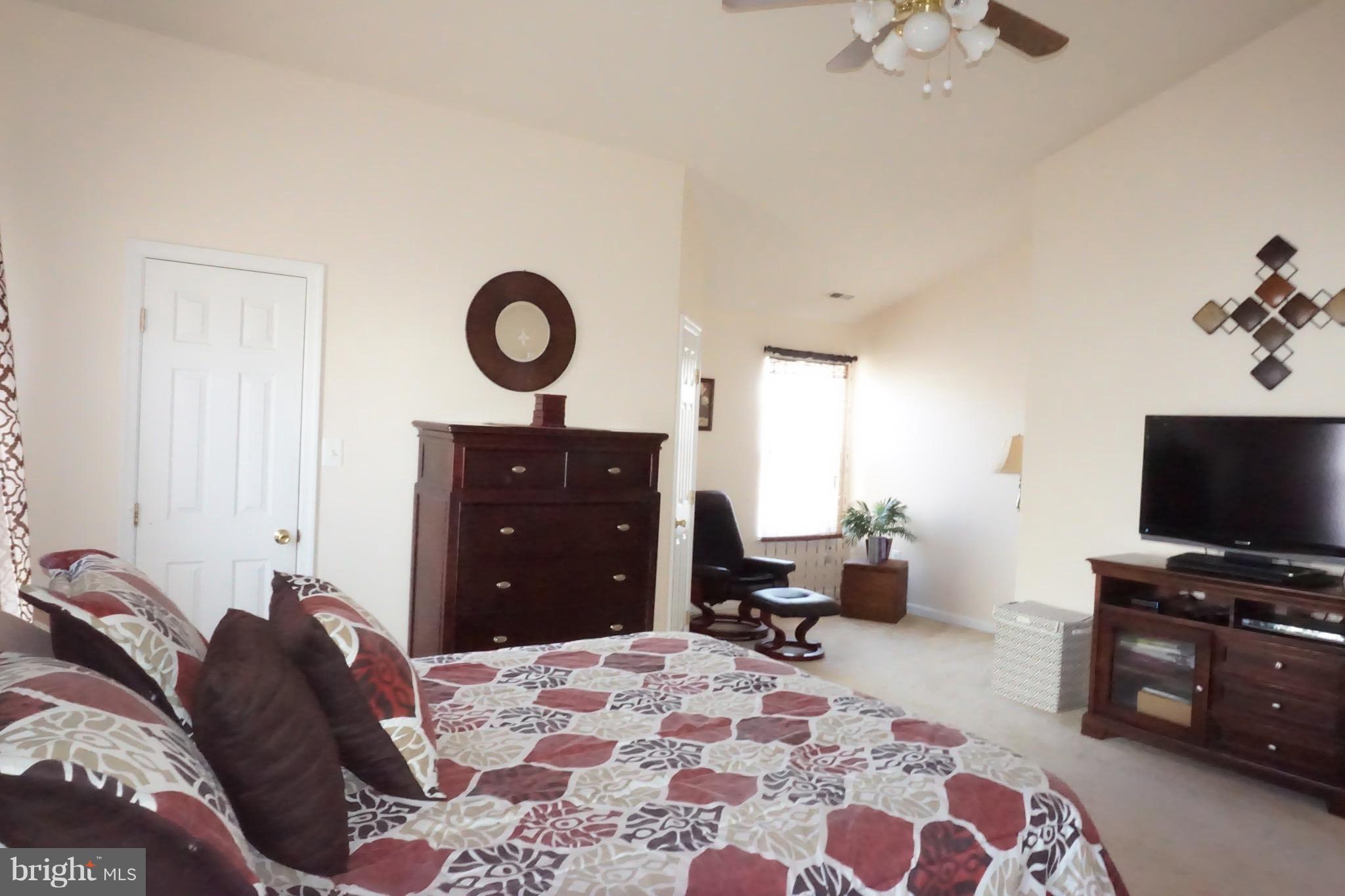 WAYSIDE VILLAGE - Residential