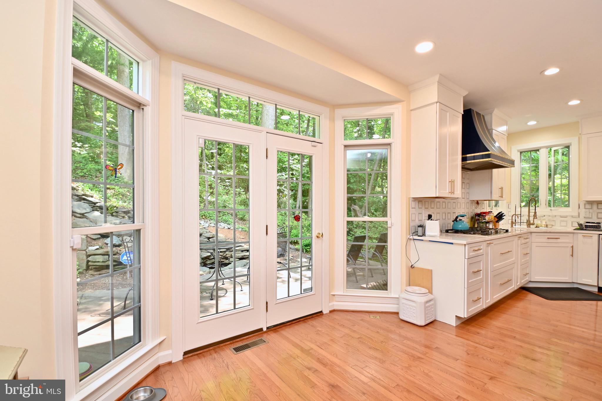 LAKE BARCROFT - Residential Lease