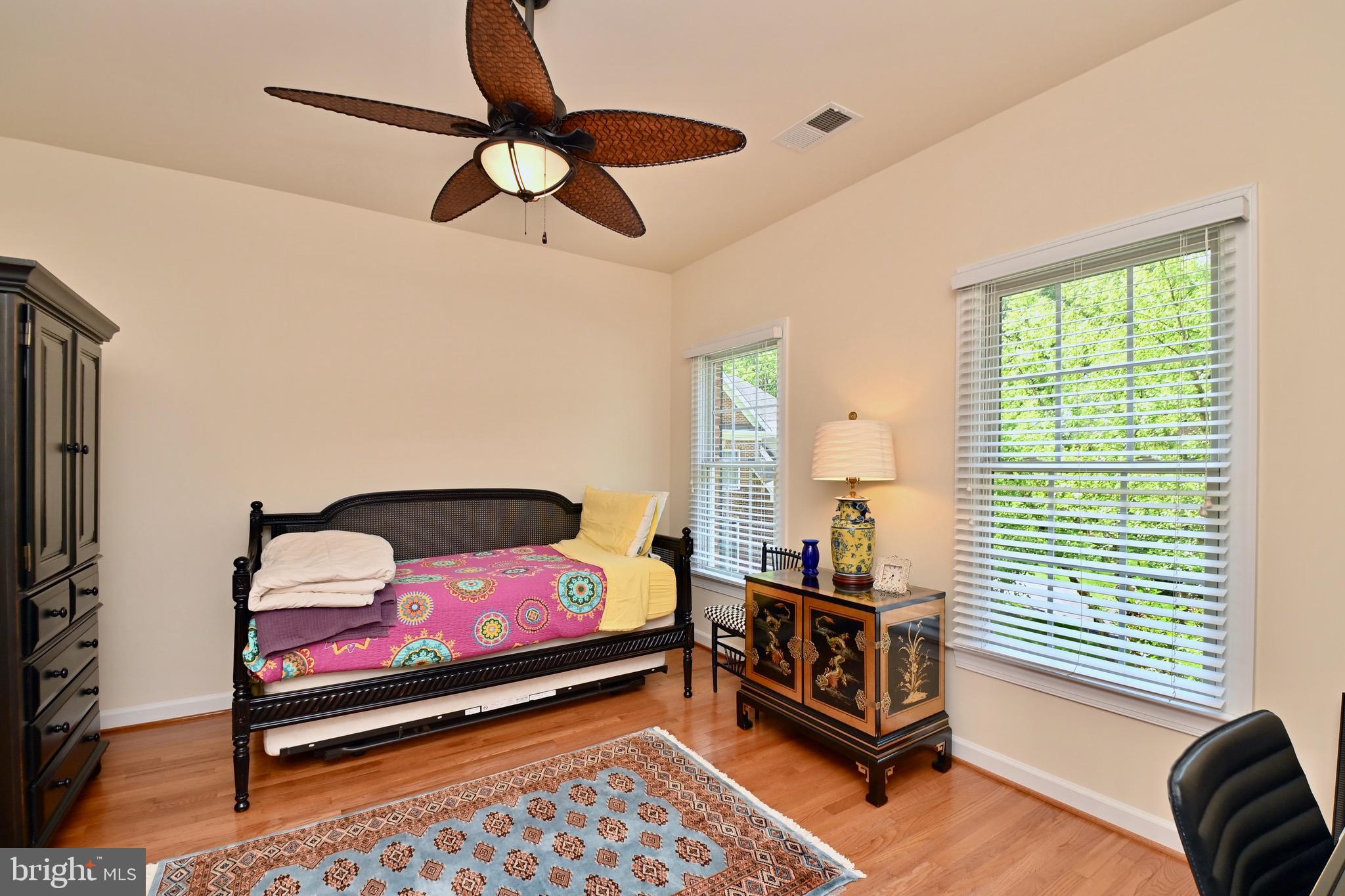 LAKE BARCROFT - Residential Lease