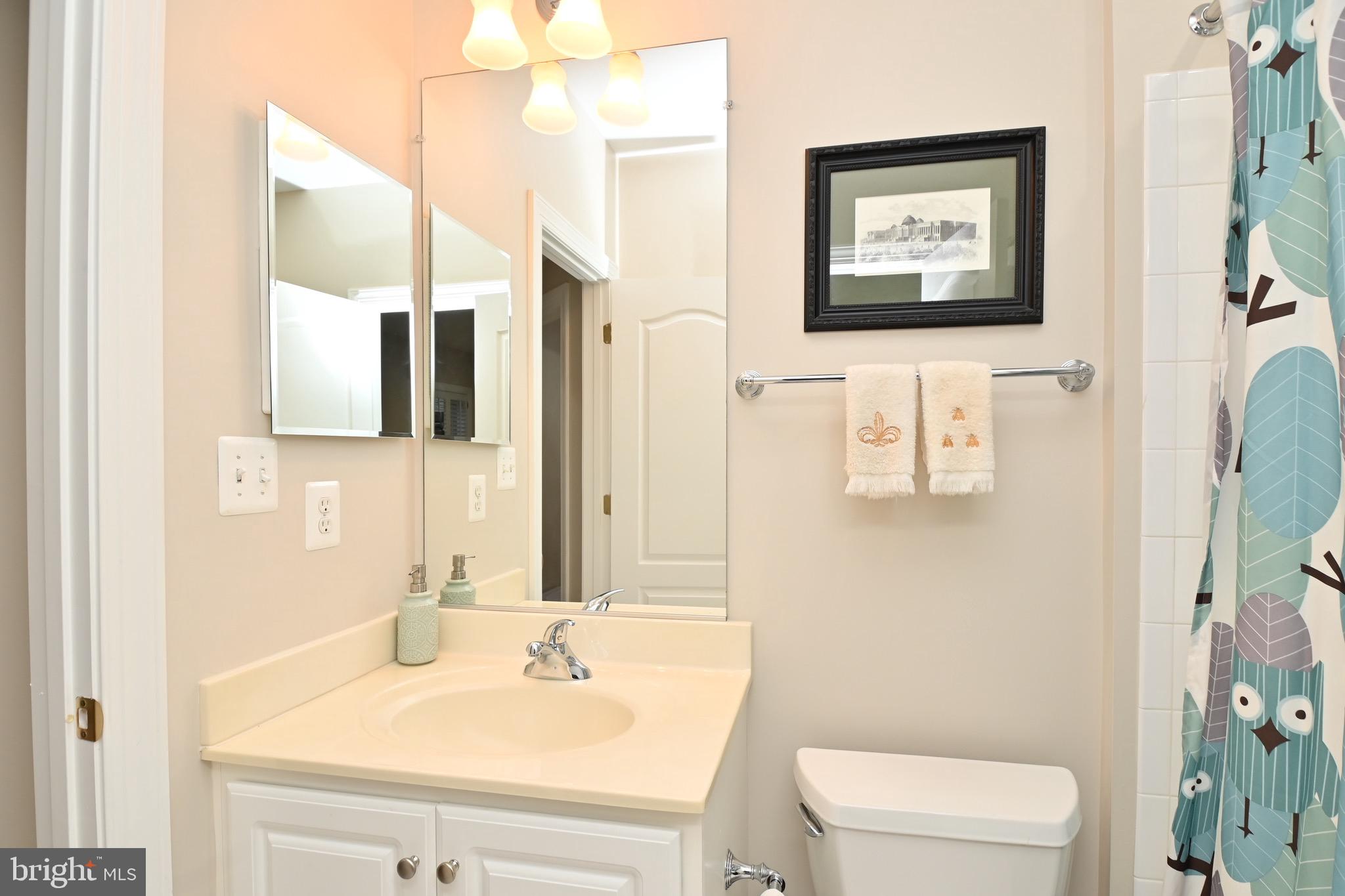 LAKE BARCROFT - Residential Lease