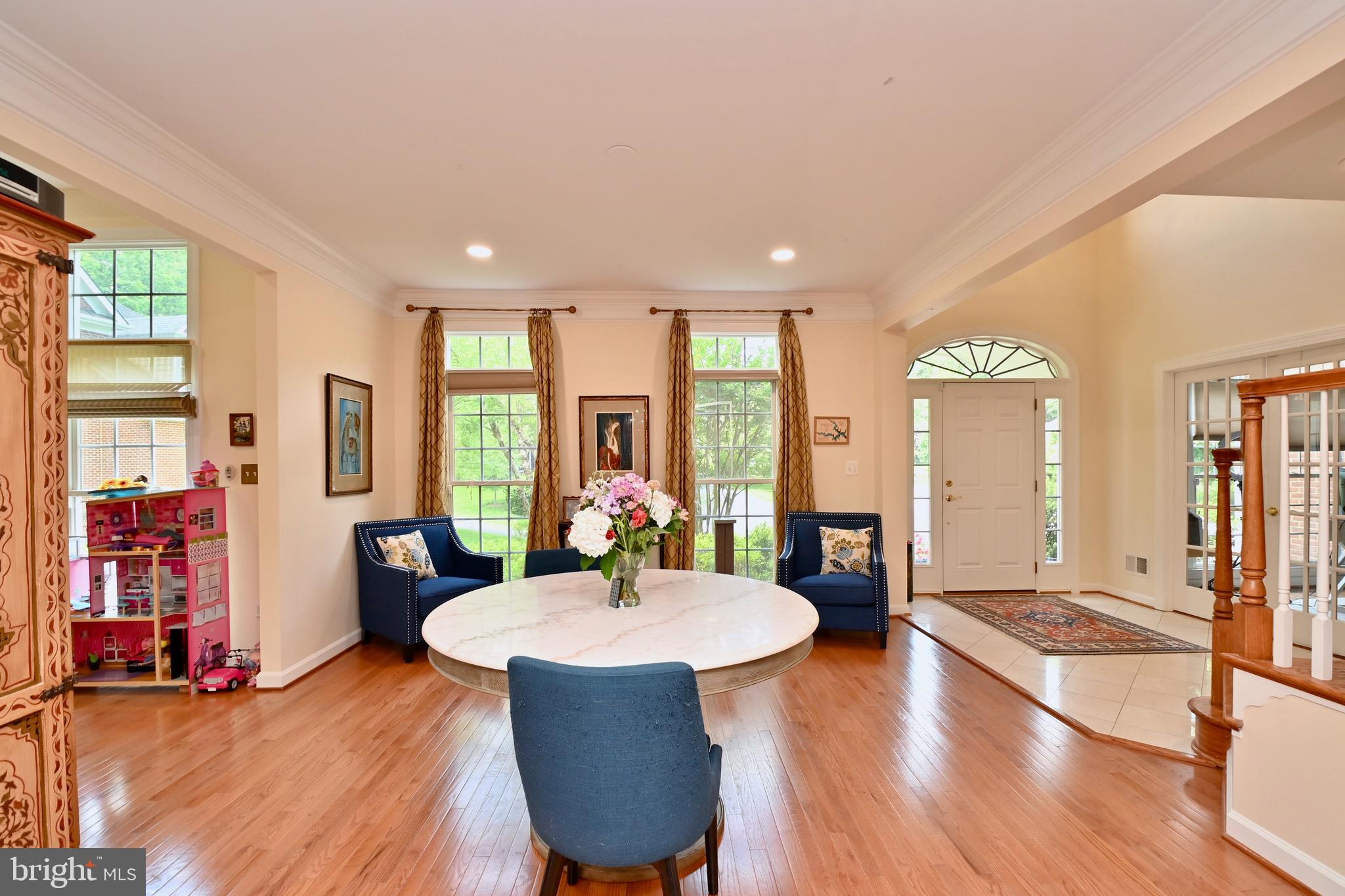 LAKE BARCROFT - Residential Lease