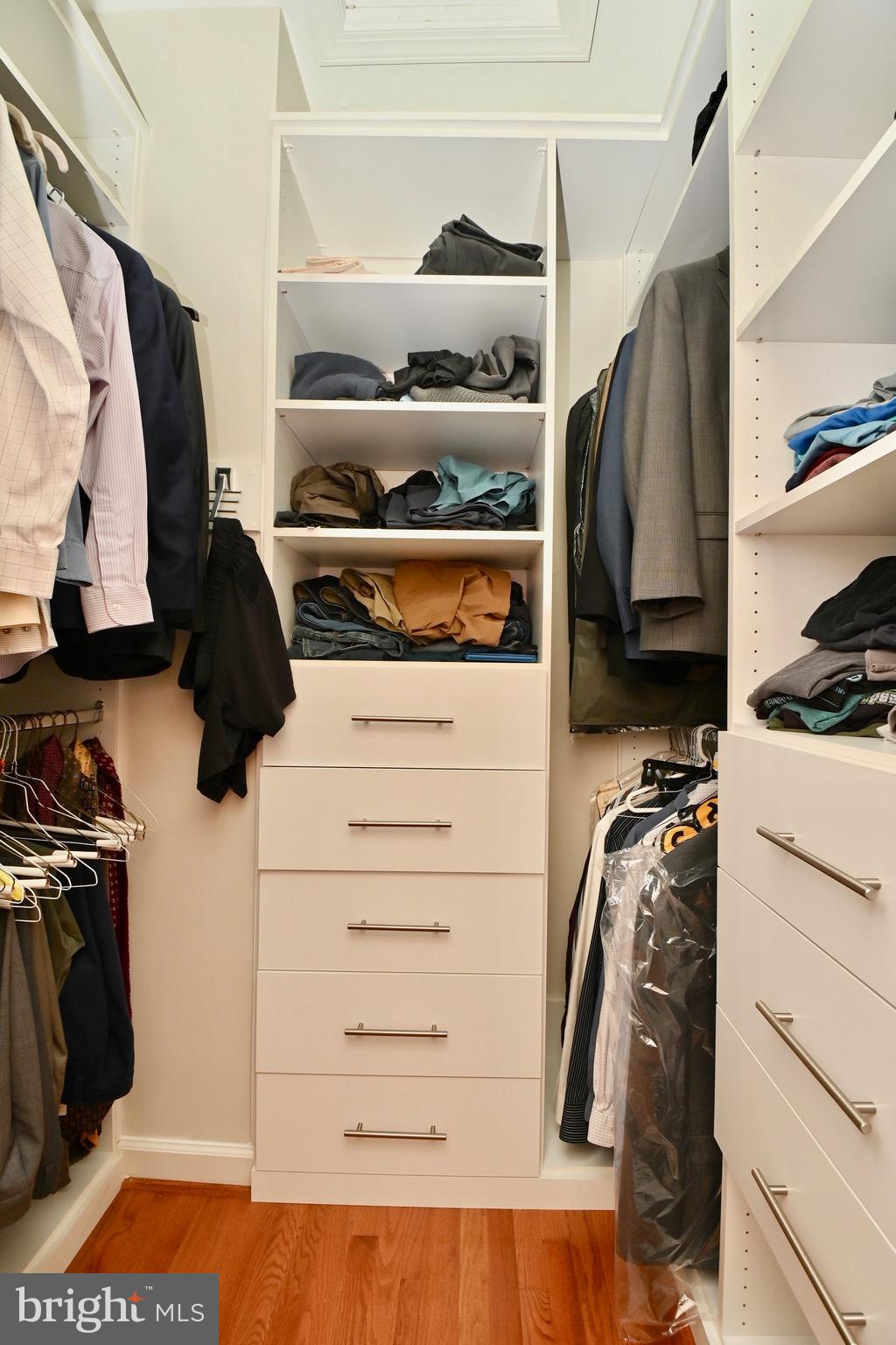 LAKE BARCROFT - Residential Lease