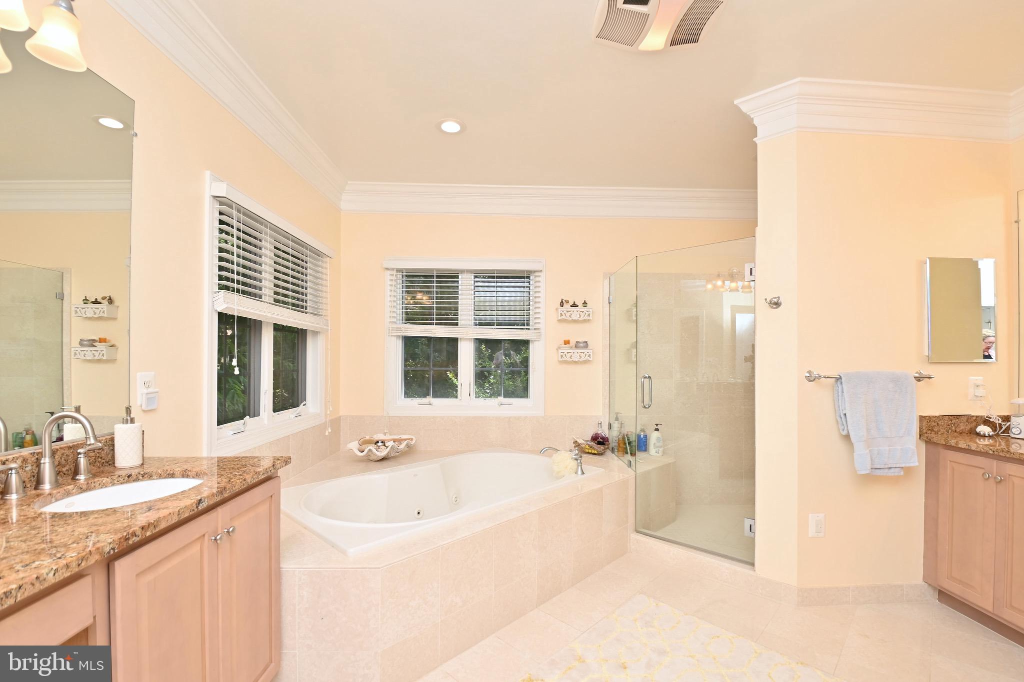 LAKE BARCROFT - Residential Lease