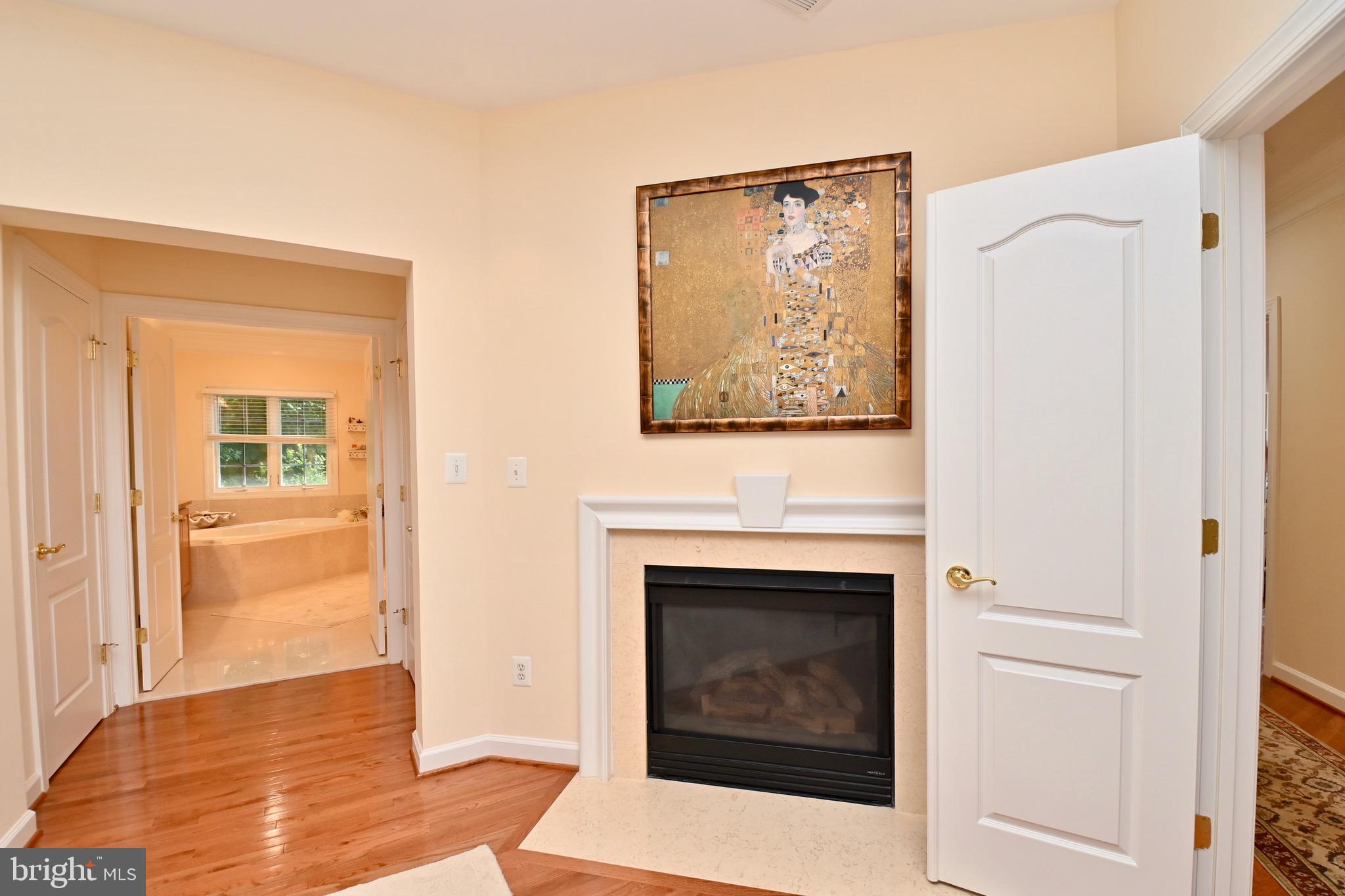 LAKE BARCROFT - Residential Lease