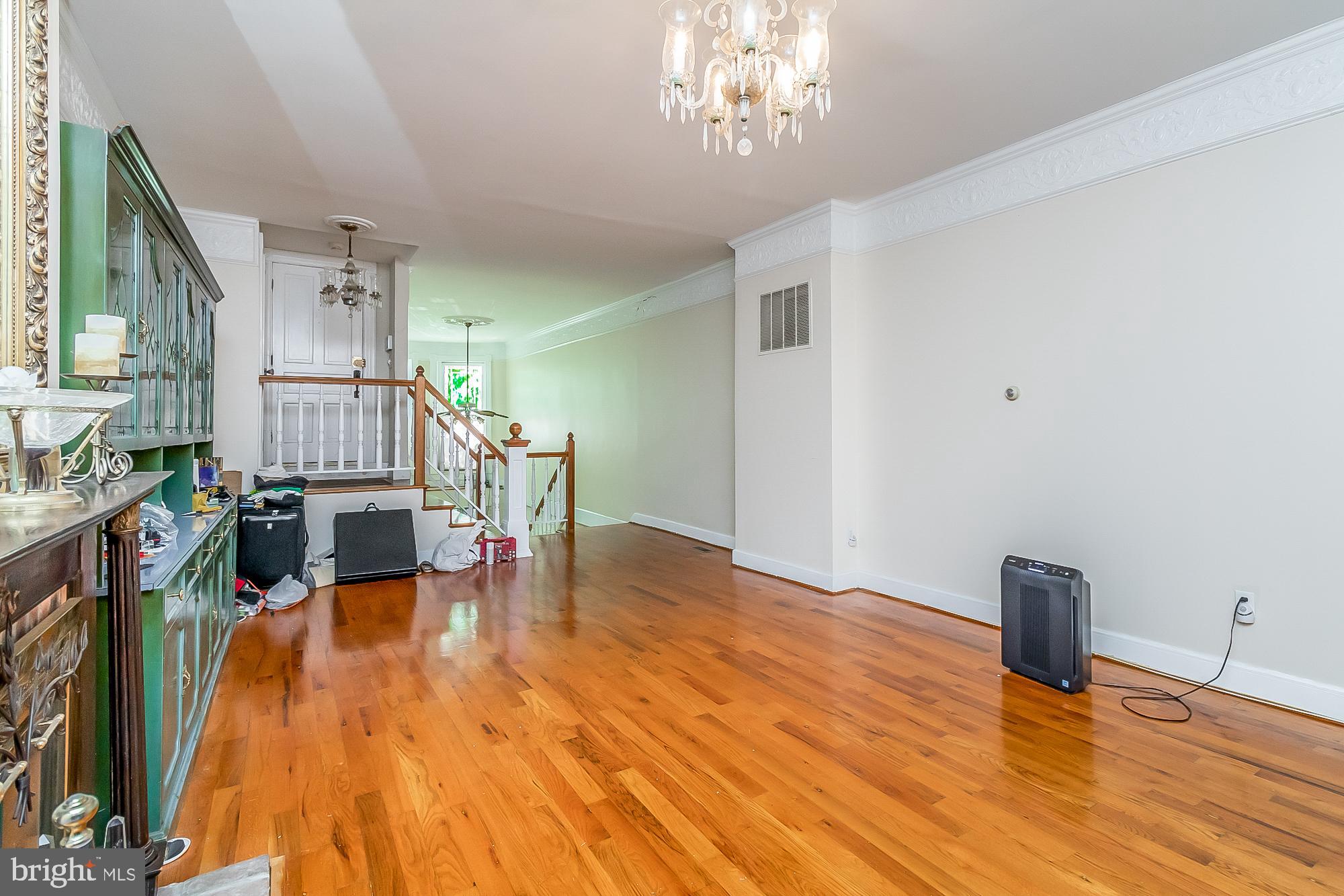 MOUNT VERNON PLACE HISTORIC DISTRICT - Residential Income