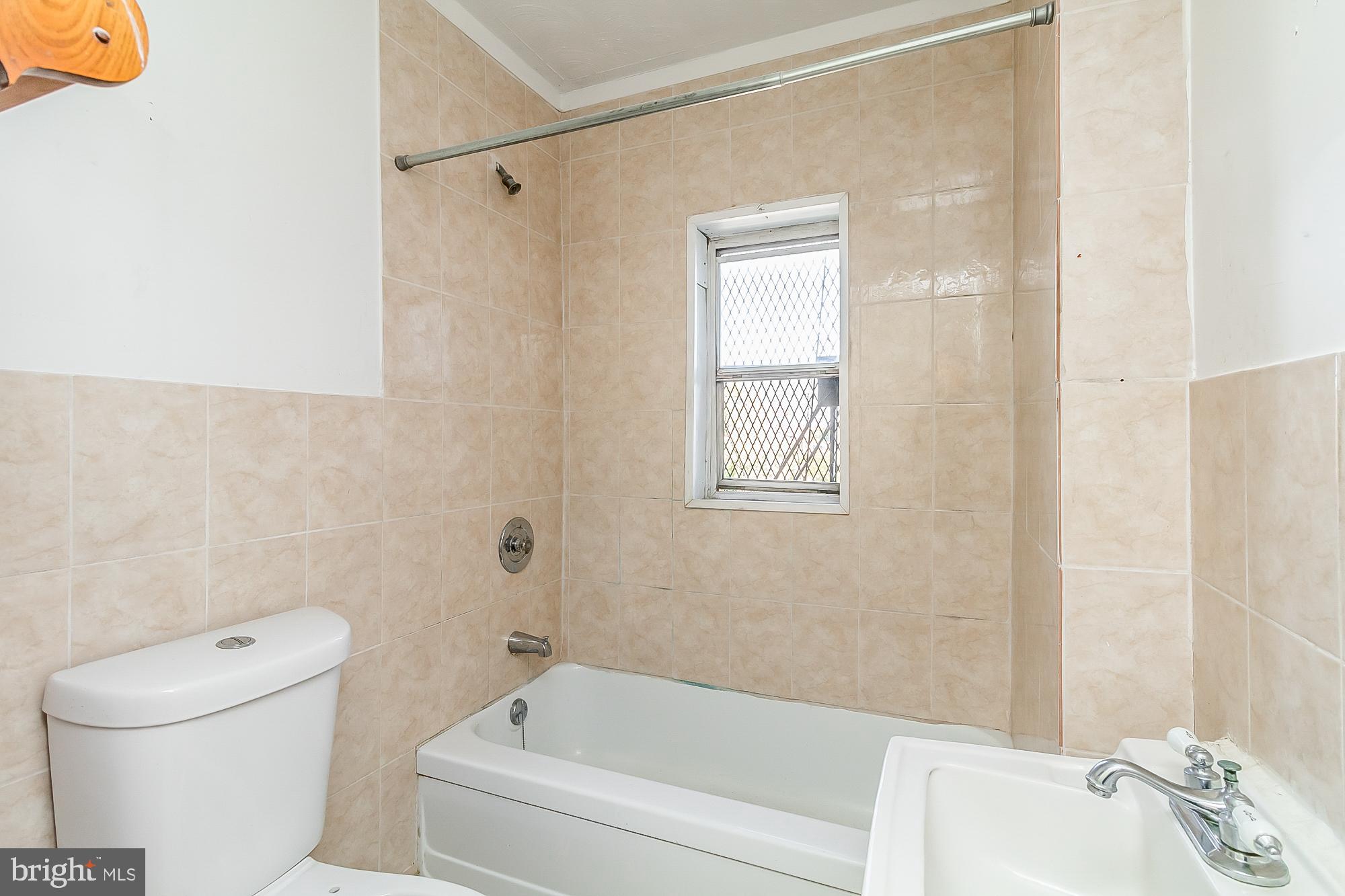 MOUNT VERNON PLACE HISTORIC DISTRICT - Residential Income