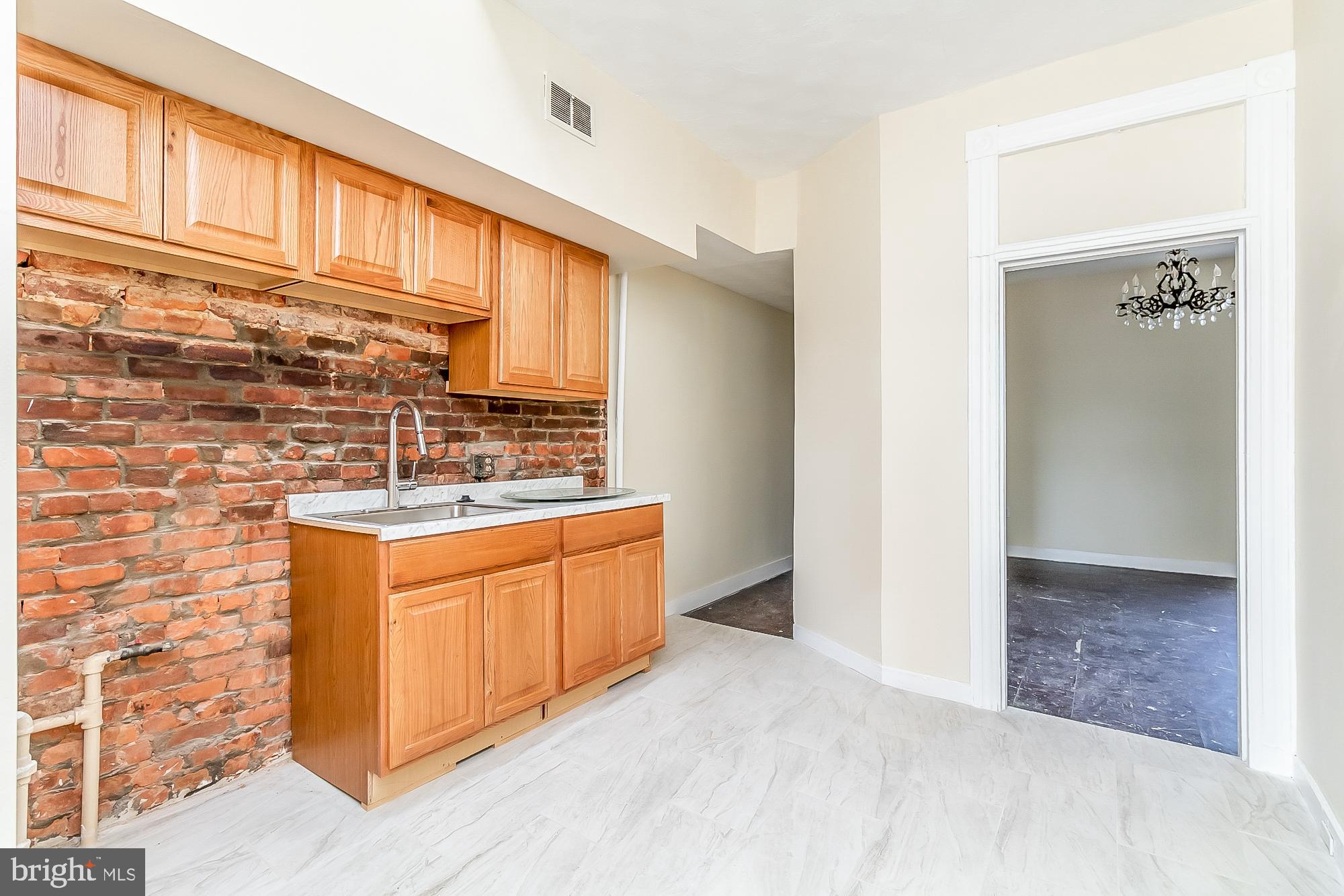 MOUNT VERNON PLACE HISTORIC DISTRICT - Residential Income