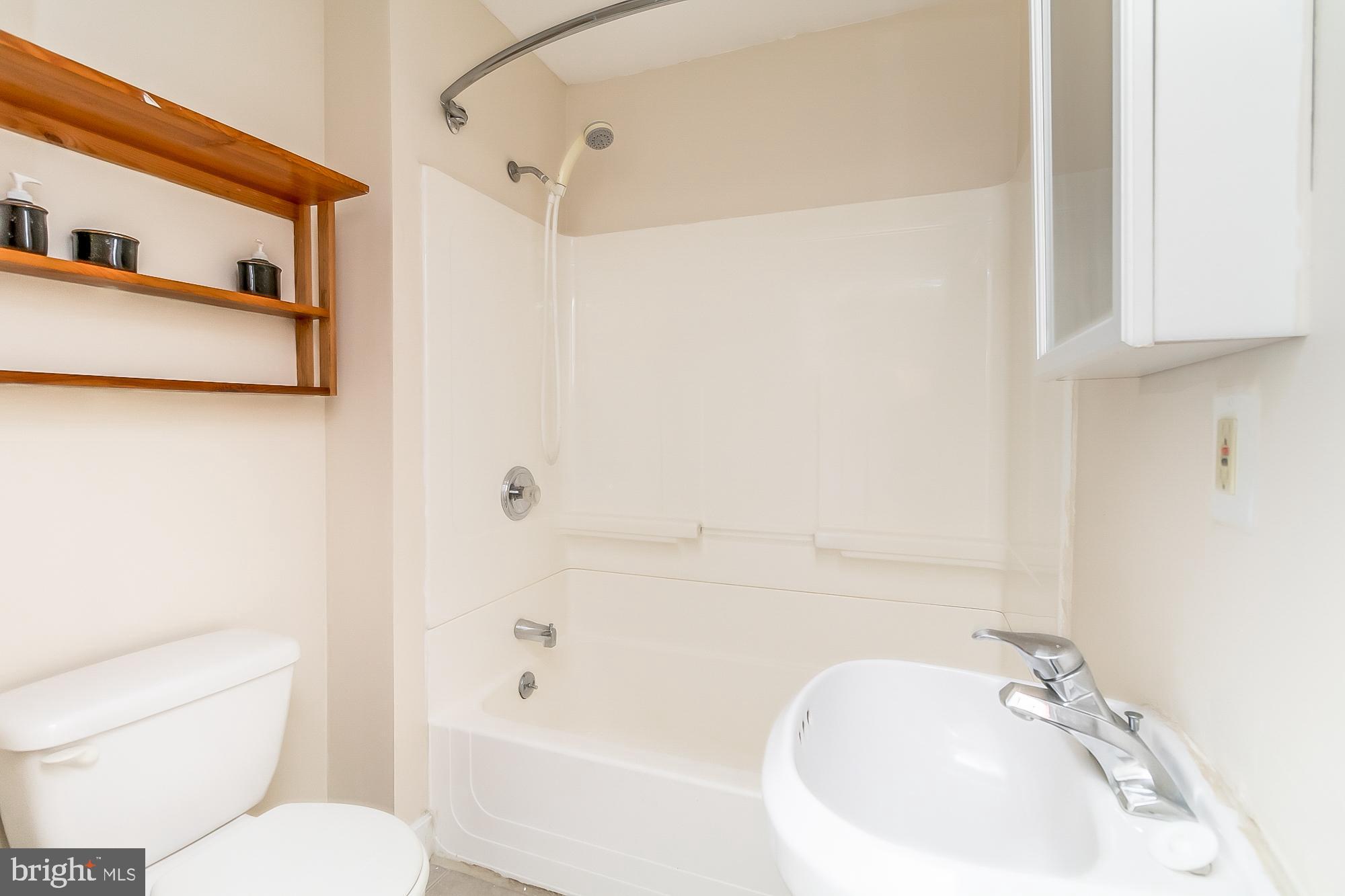 MOUNT VERNON PLACE HISTORIC DISTRICT - Residential Income