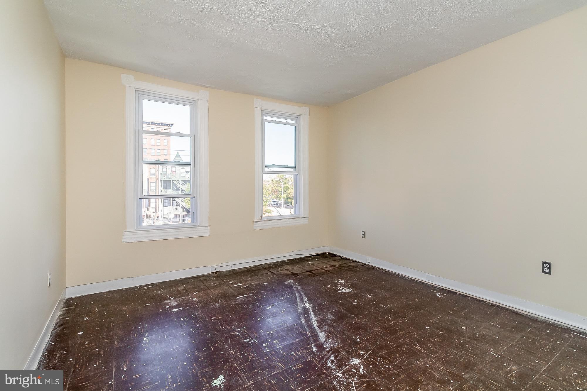 MOUNT VERNON PLACE HISTORIC DISTRICT - Residential Income