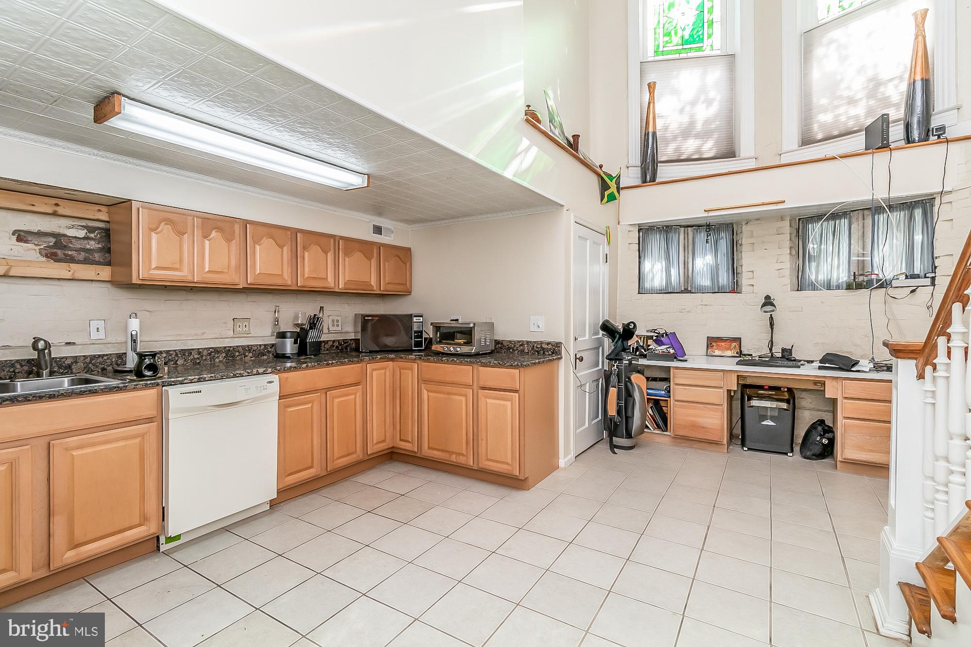 MOUNT VERNON PLACE HISTORIC DISTRICT - Residential Income