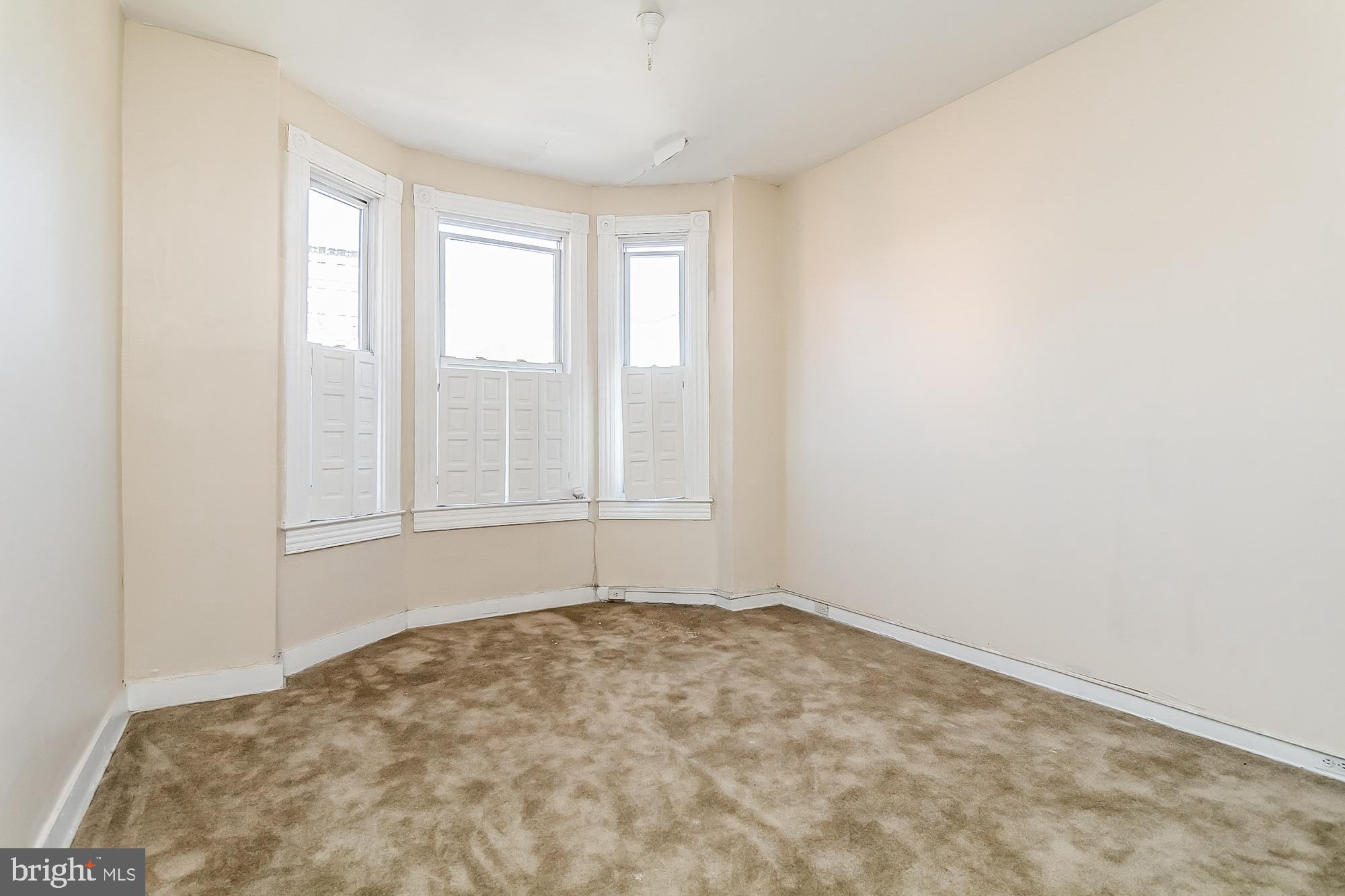 MOUNT VERNON PLACE HISTORIC DISTRICT - Residential Income