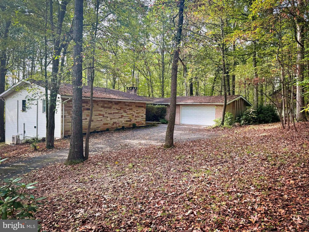 Photo of 10328 Tanglewood Drive, HUNTINGDON, PA 16652 (MLS # PAHU2023864)