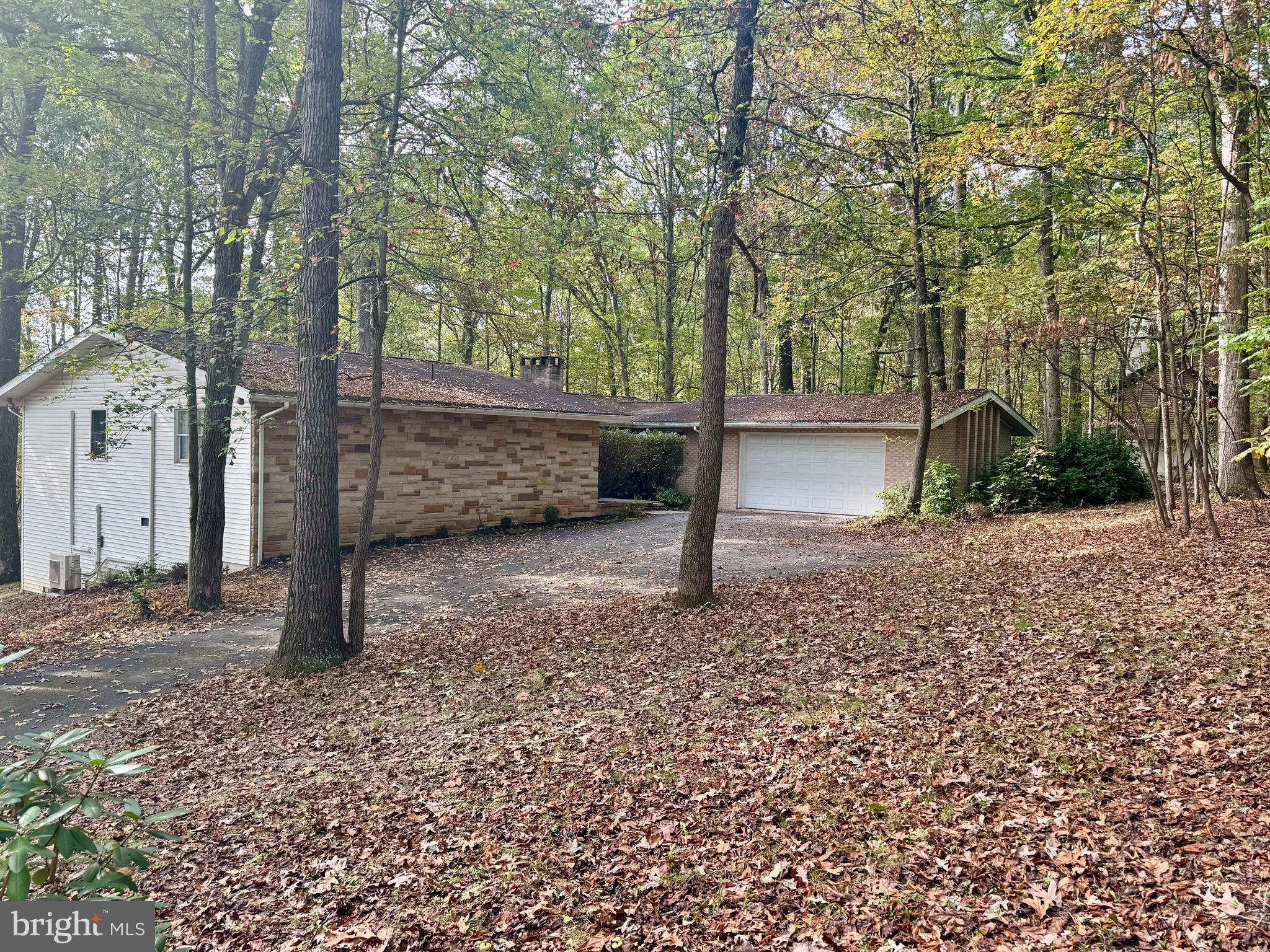 10328 TANGLEWOOD DRIVE