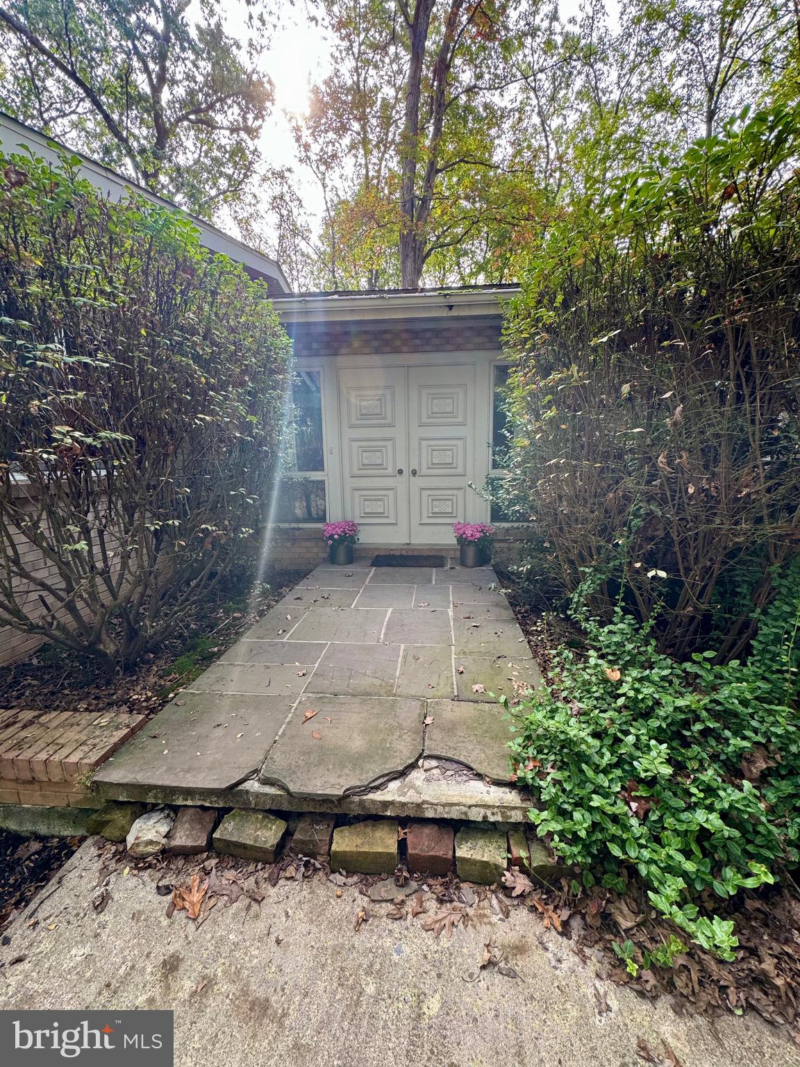 BRIARWOOD - Residential