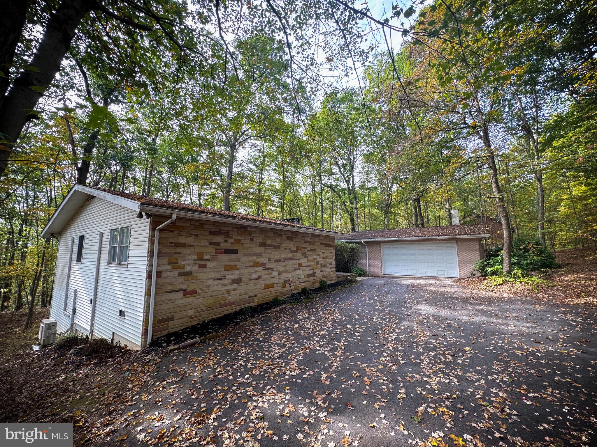 BRIARWOOD - Residential