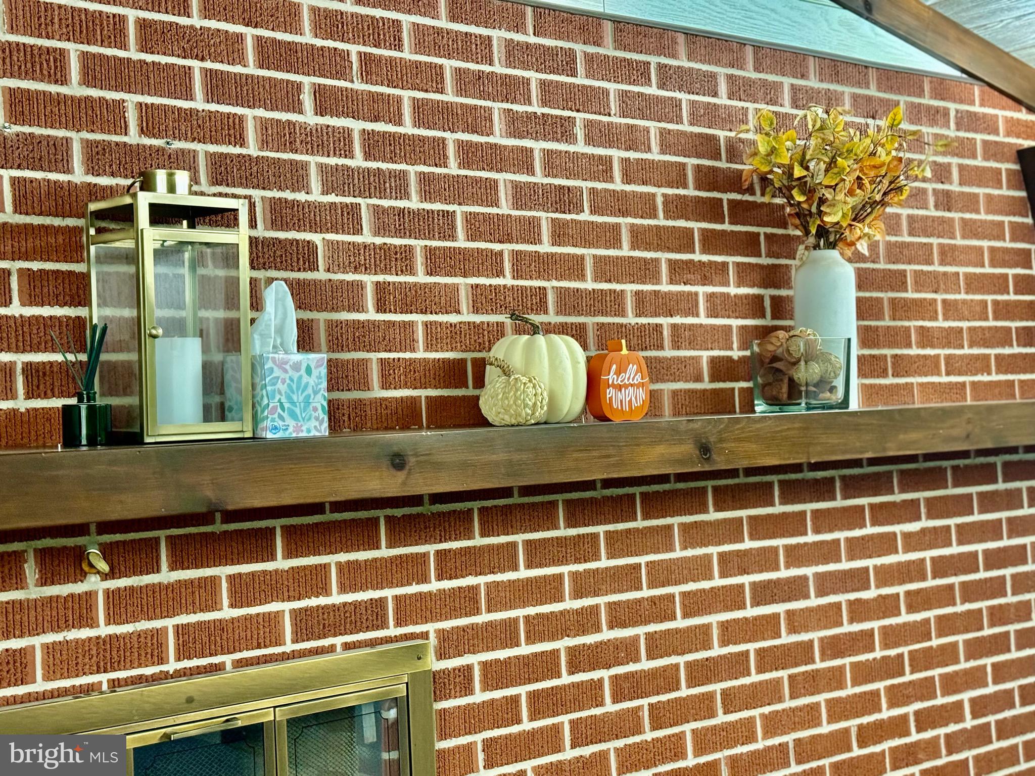 BRIARWOOD - Residential