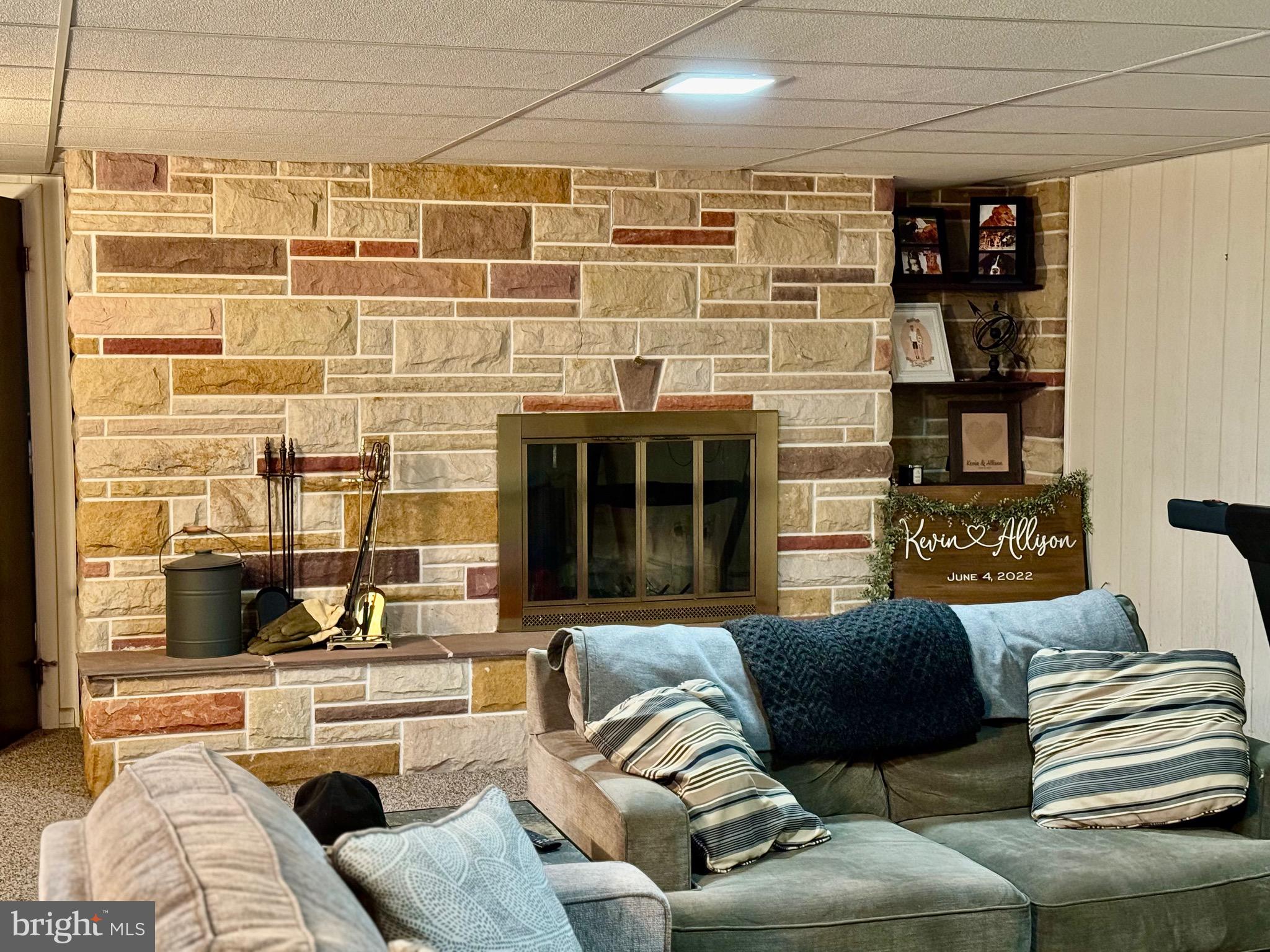 BRIARWOOD - Residential