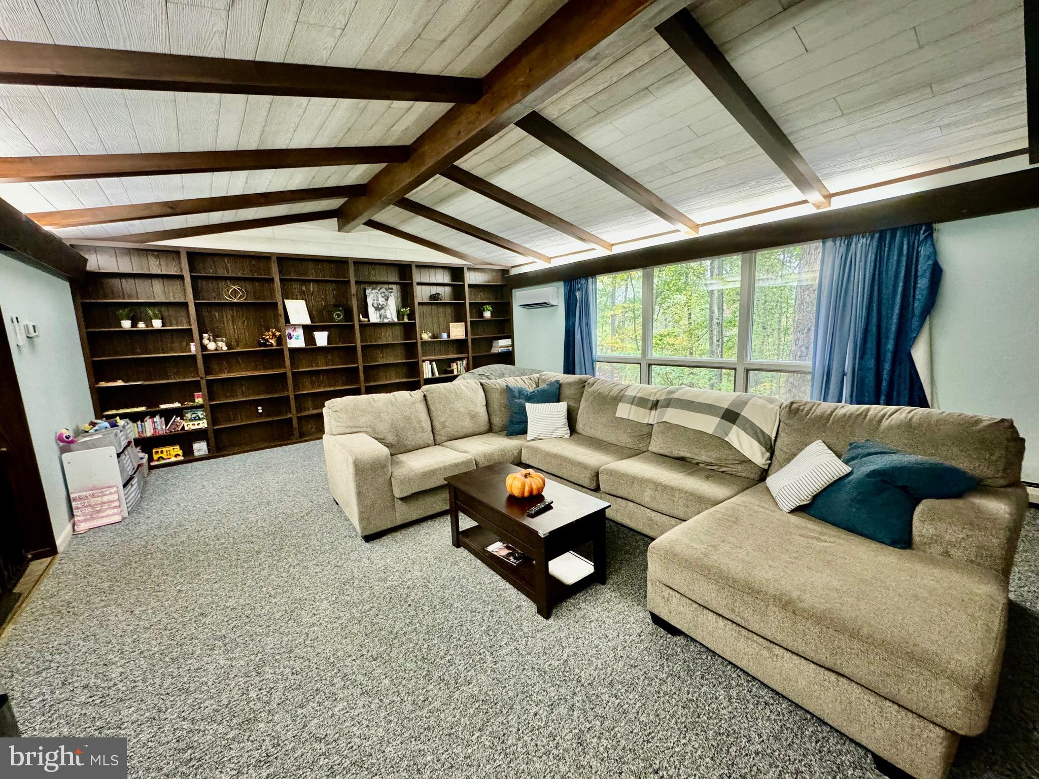 BRIARWOOD - Residential