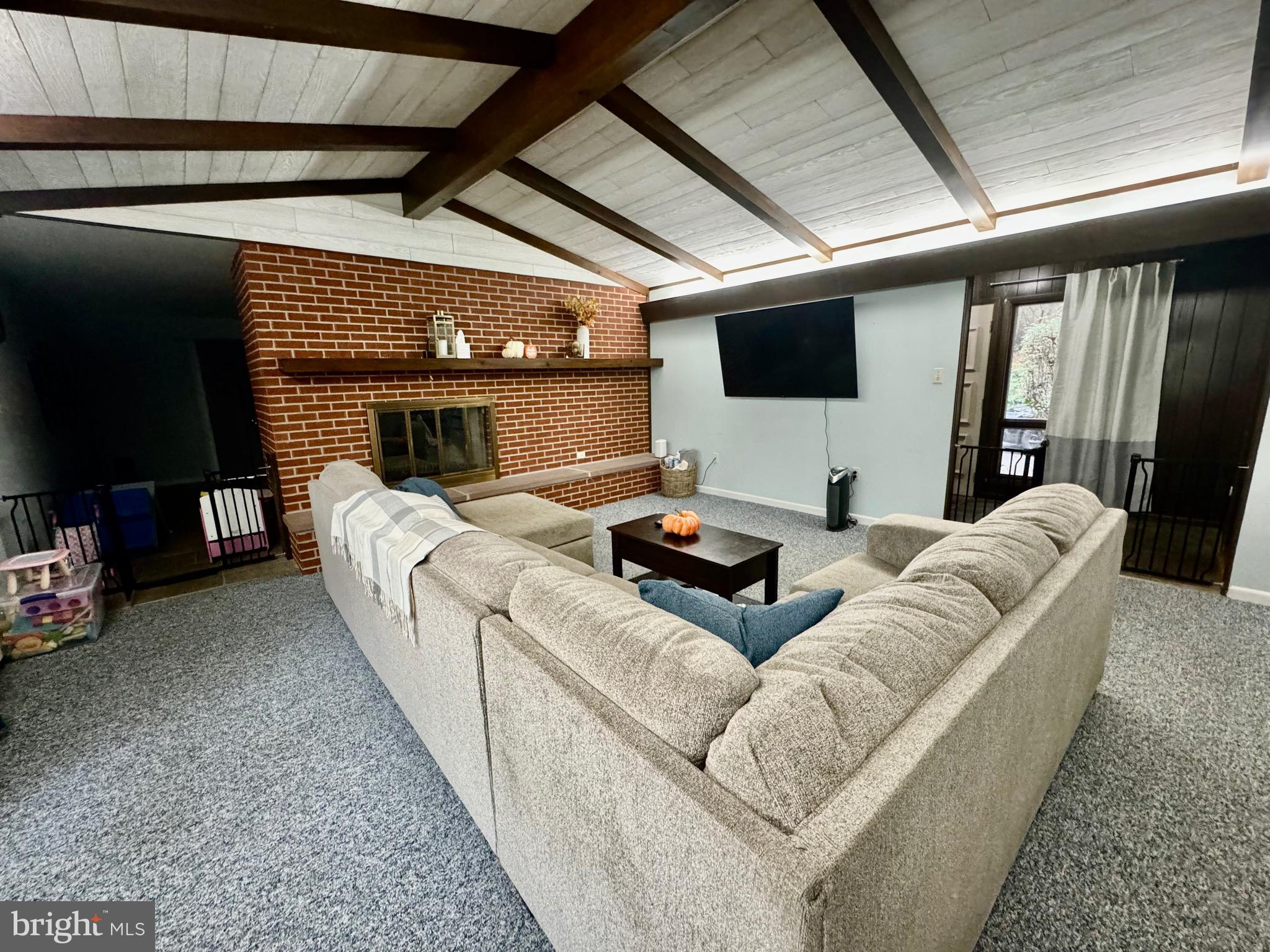 BRIARWOOD - Residential