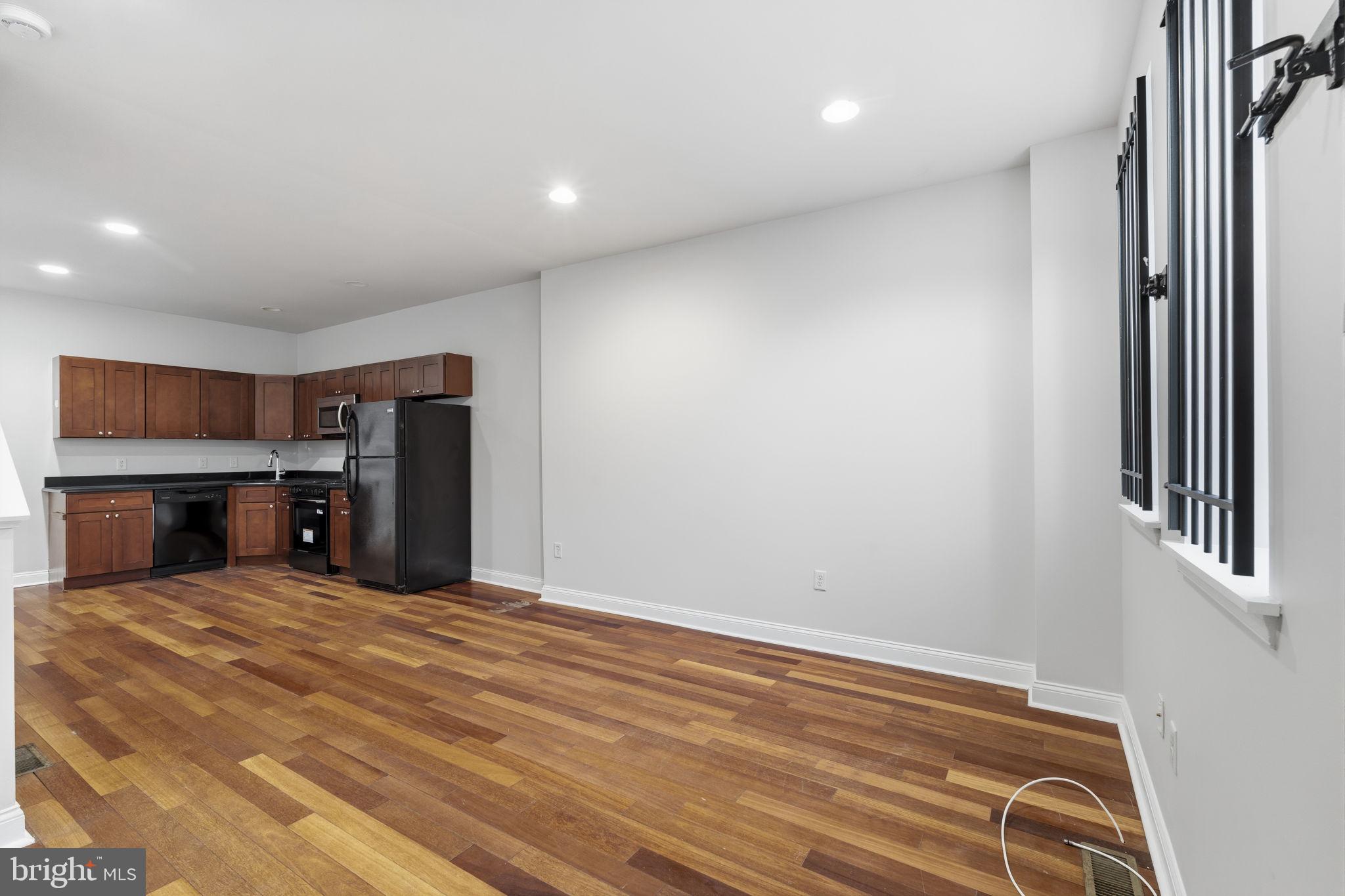 TEMPLE UNIVERSITY - Residential