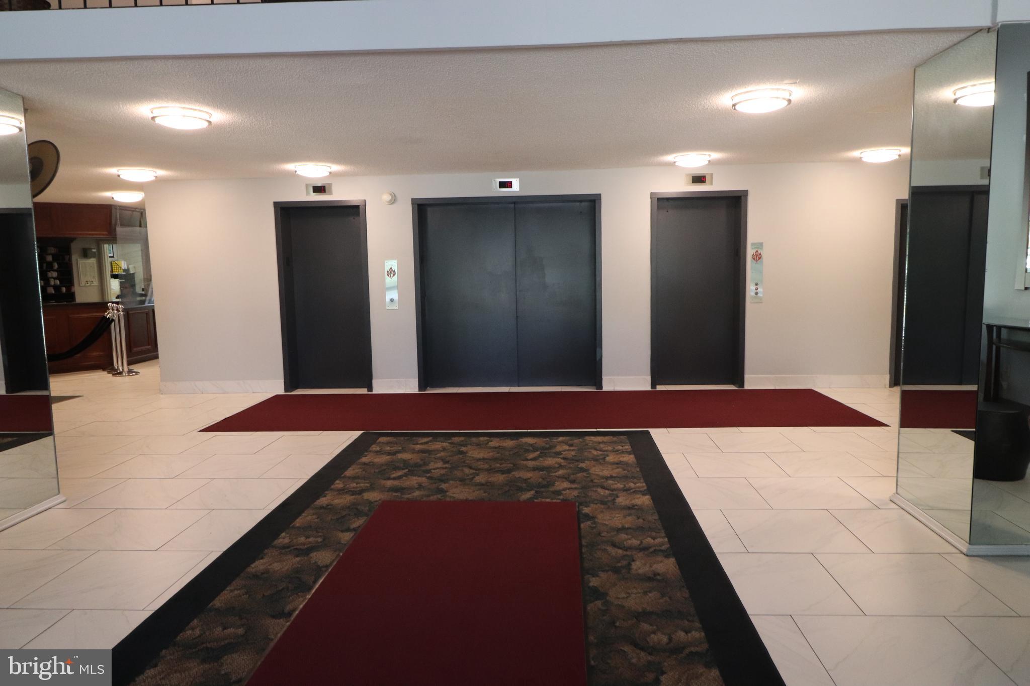 HUNTING CREEK CLUB CONDOMINIUMS - Residential Lease