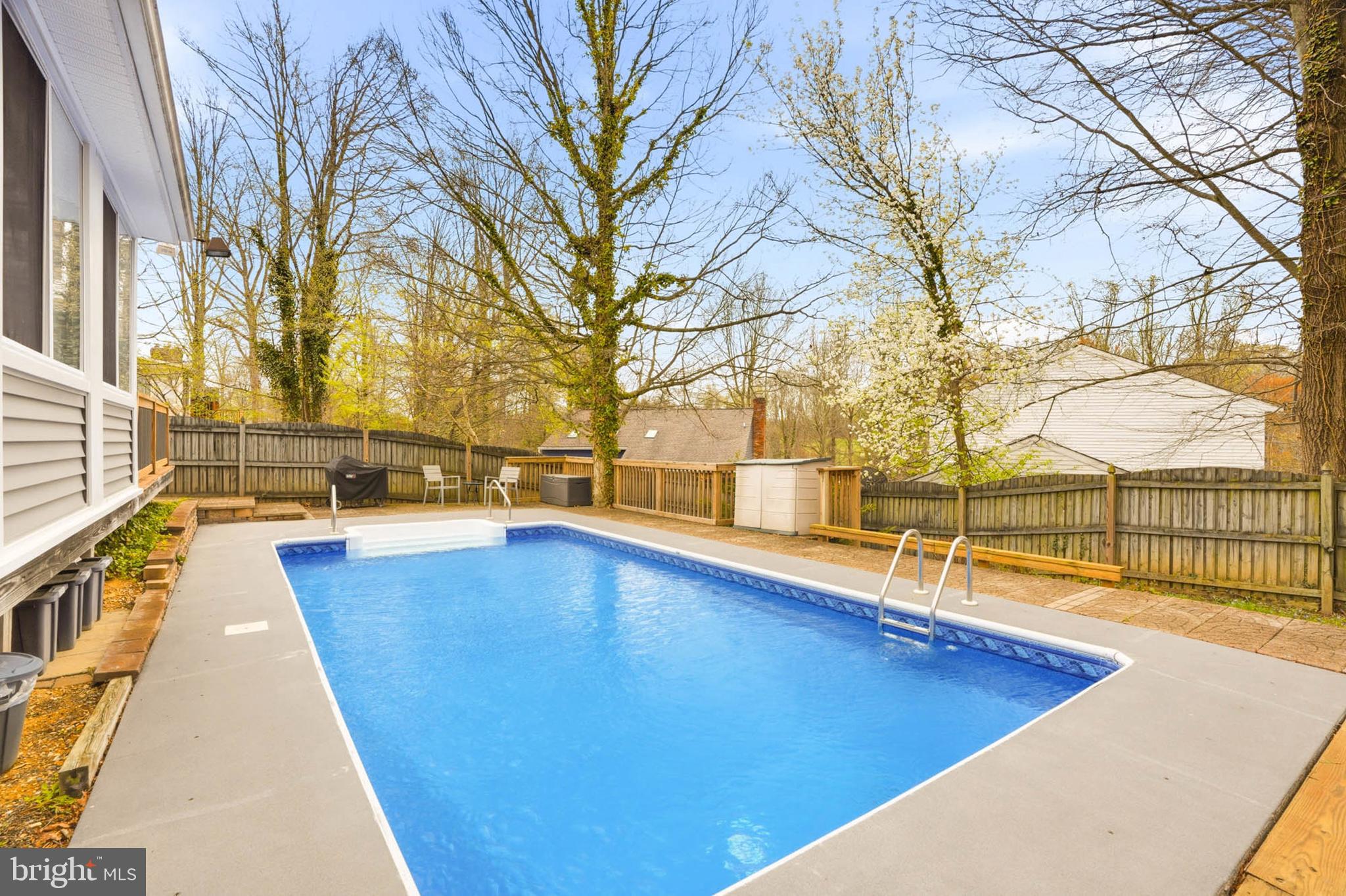 FOXMOOR - Residential