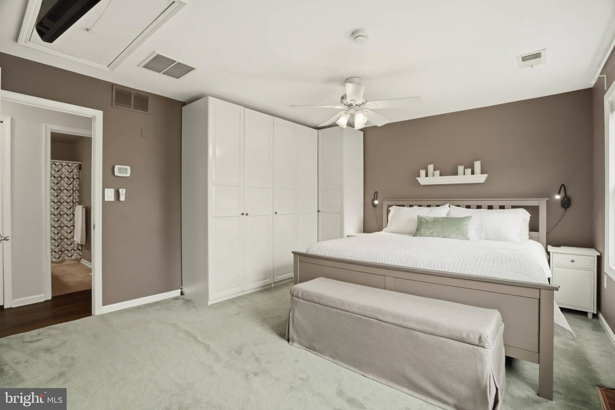 FOXMOOR - Residential