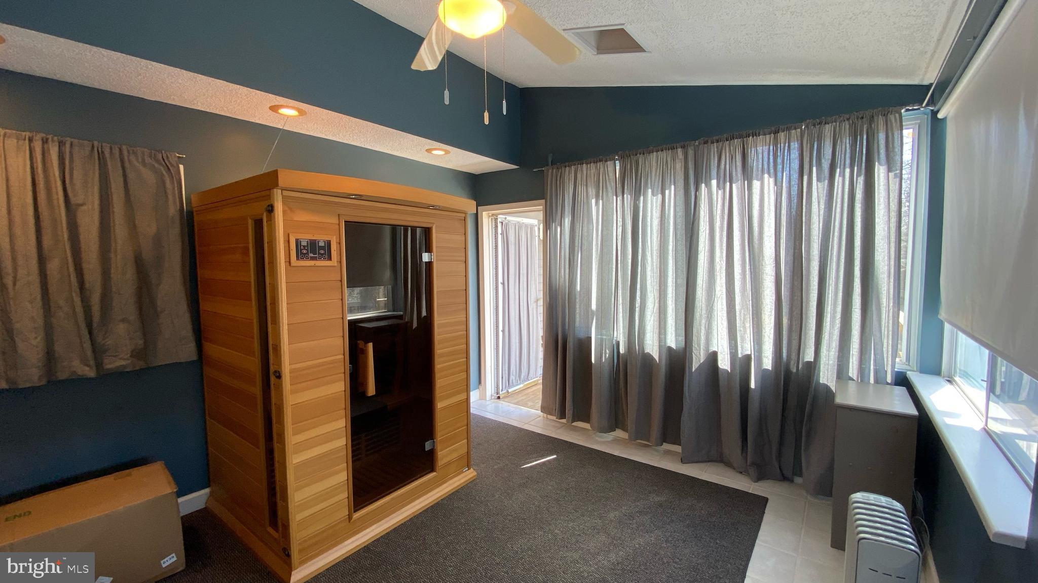 FOXMOOR - Residential