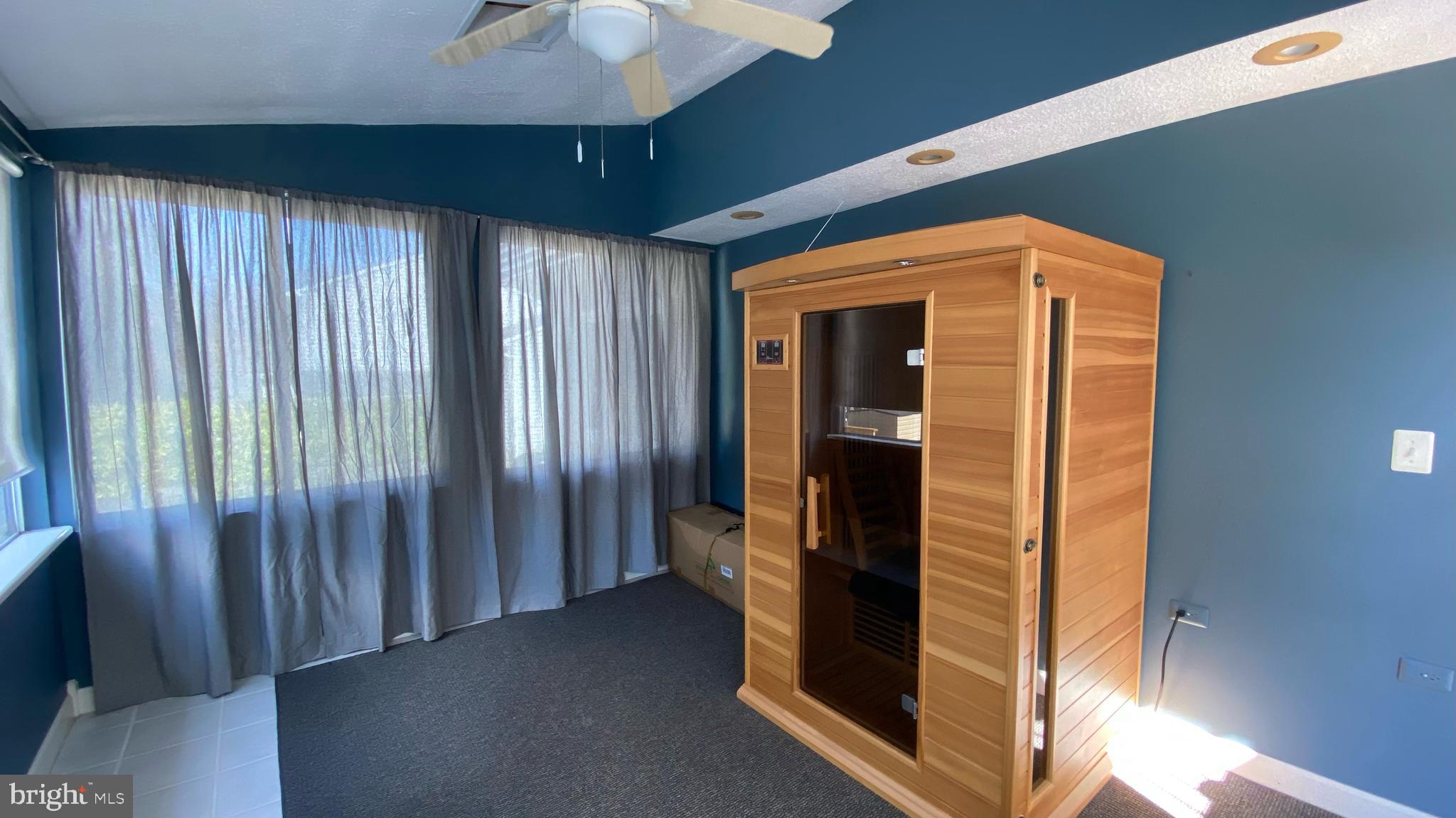 FOXMOOR - Residential