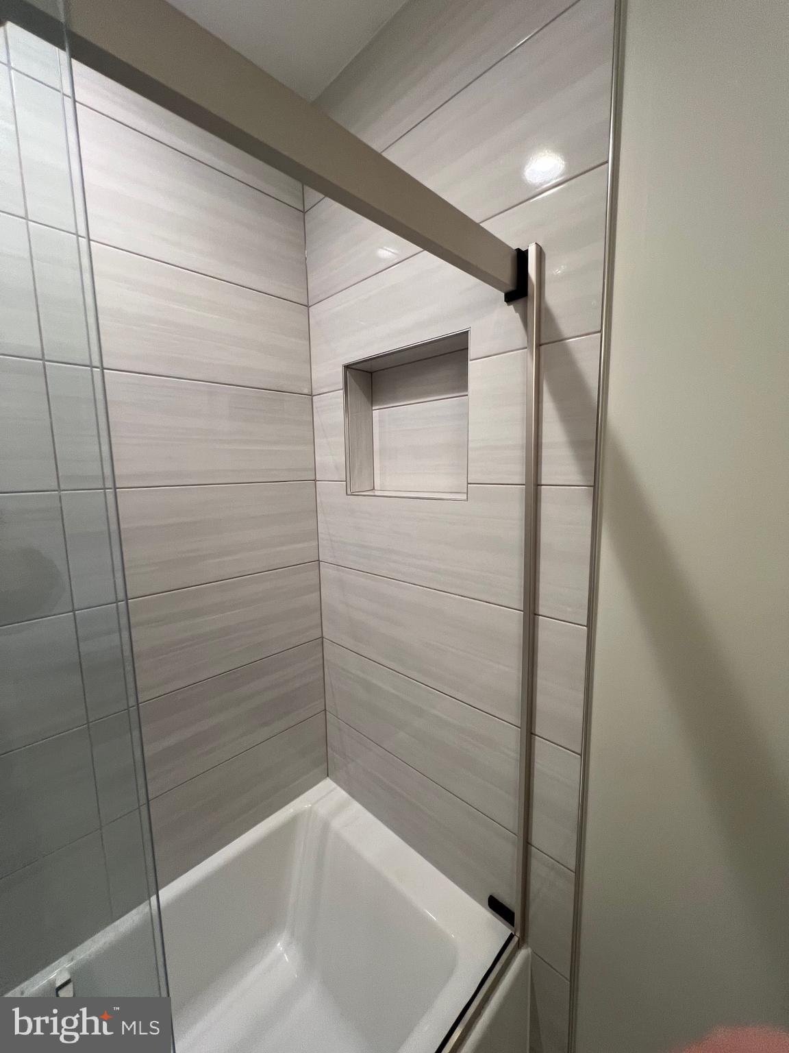 BLUNT COMMONS - Residential