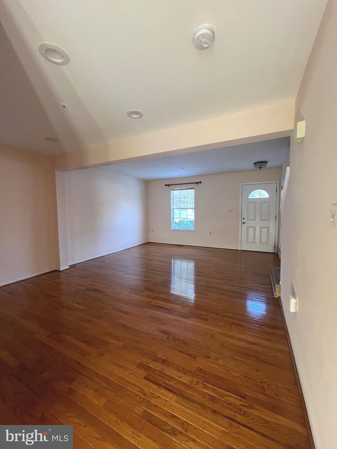 BLUNT COMMONS - Residential