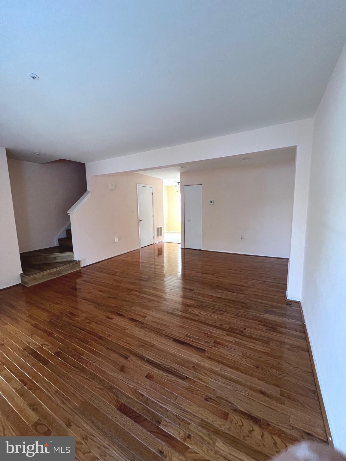 BLUNT COMMONS - Residential