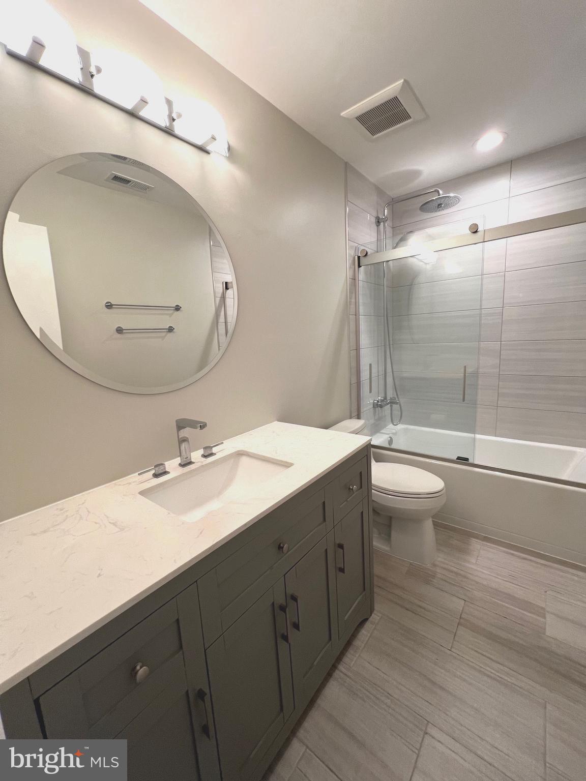 BLUNT COMMONS - Residential