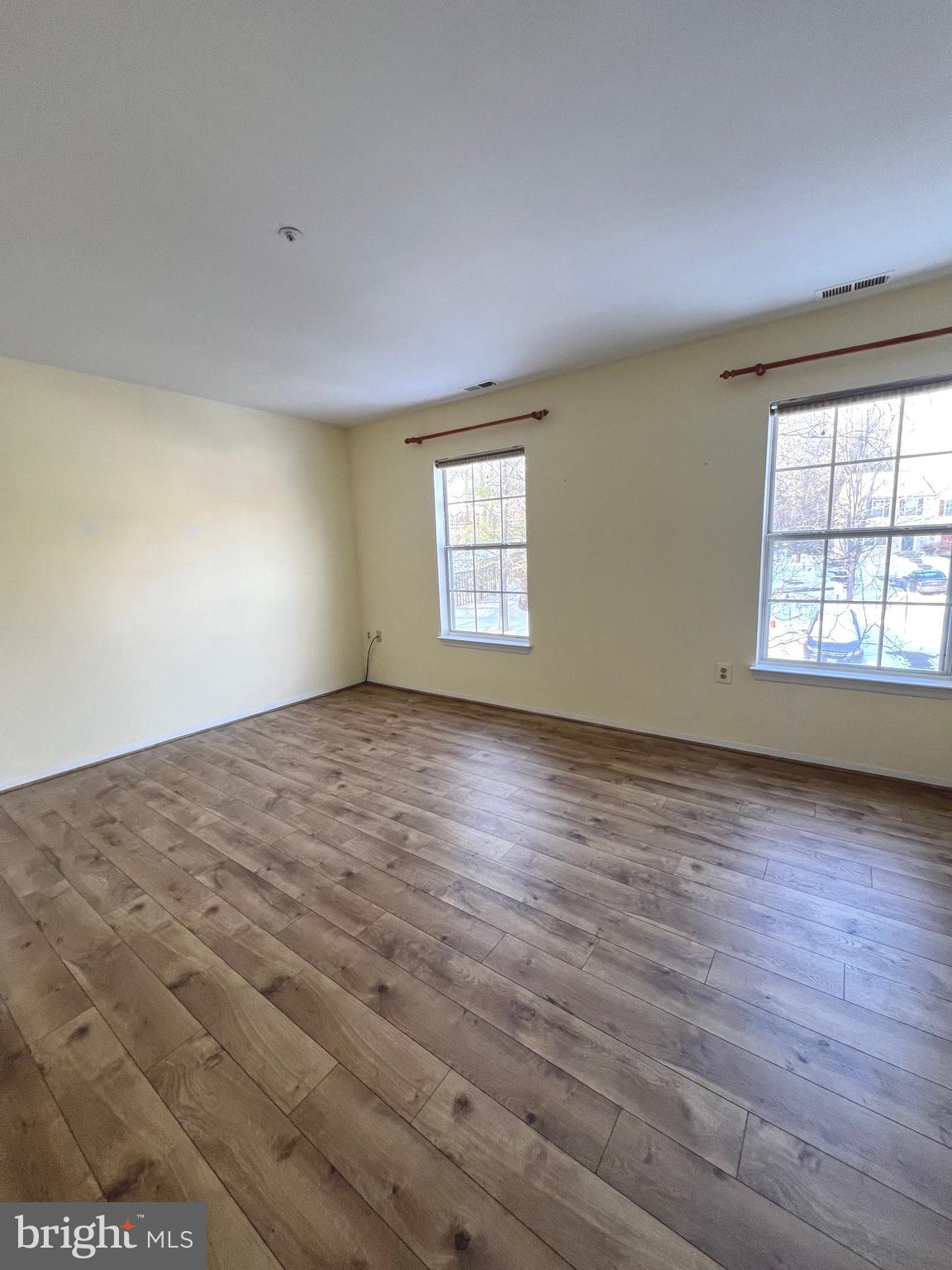 BLUNT COMMONS - Residential