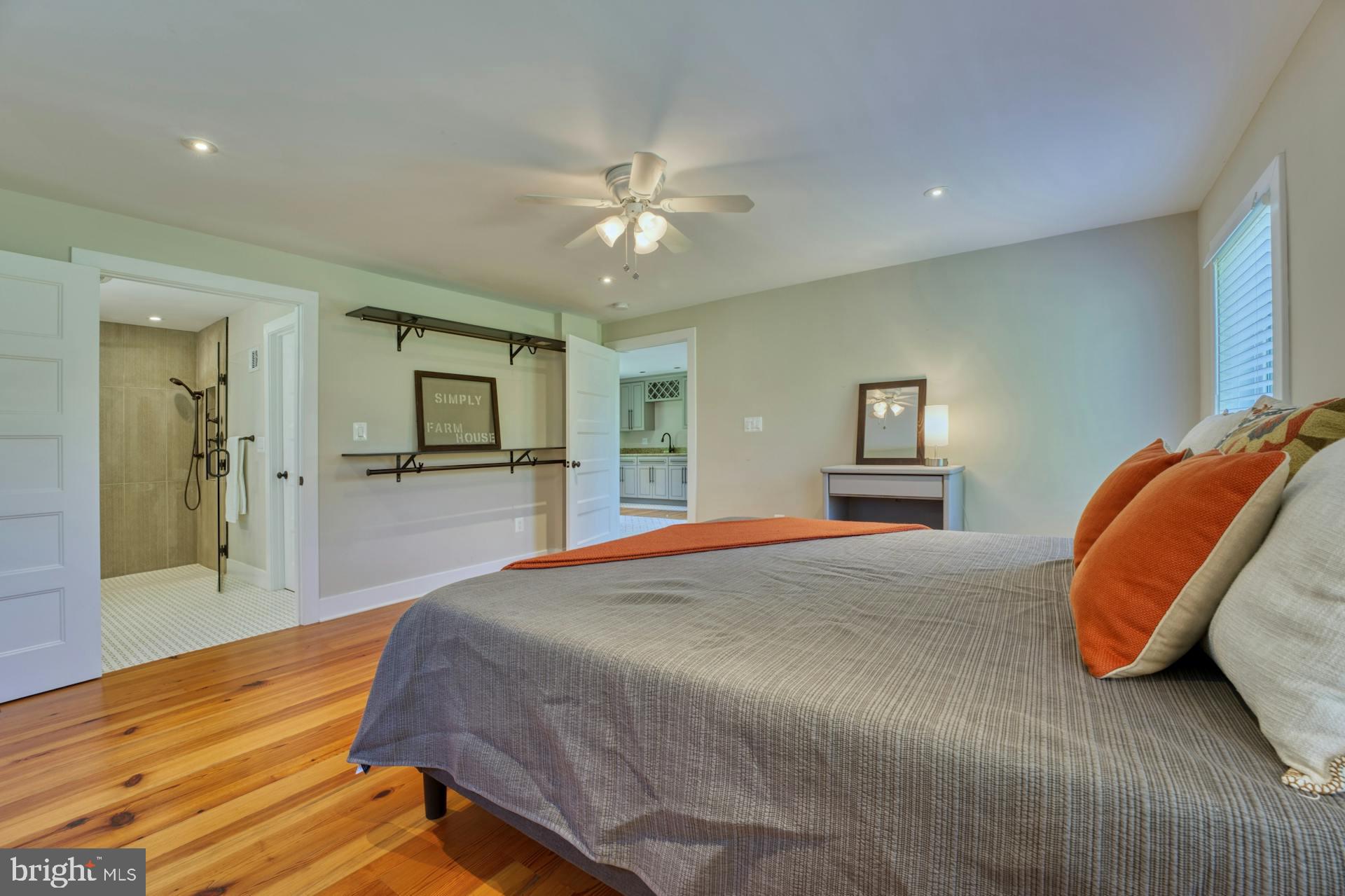 BEACON HILL - Residential