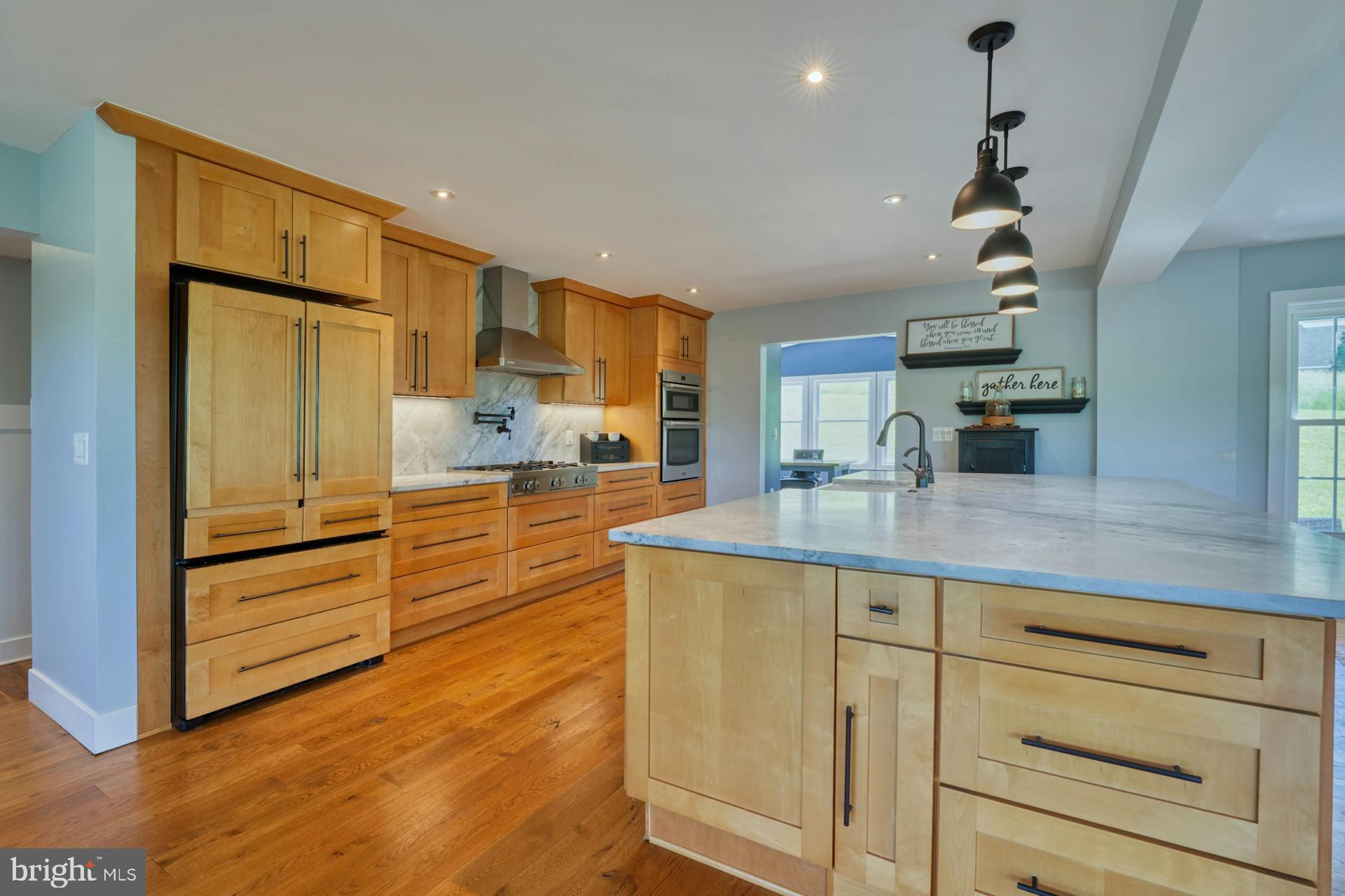 BEACON HILL - Residential