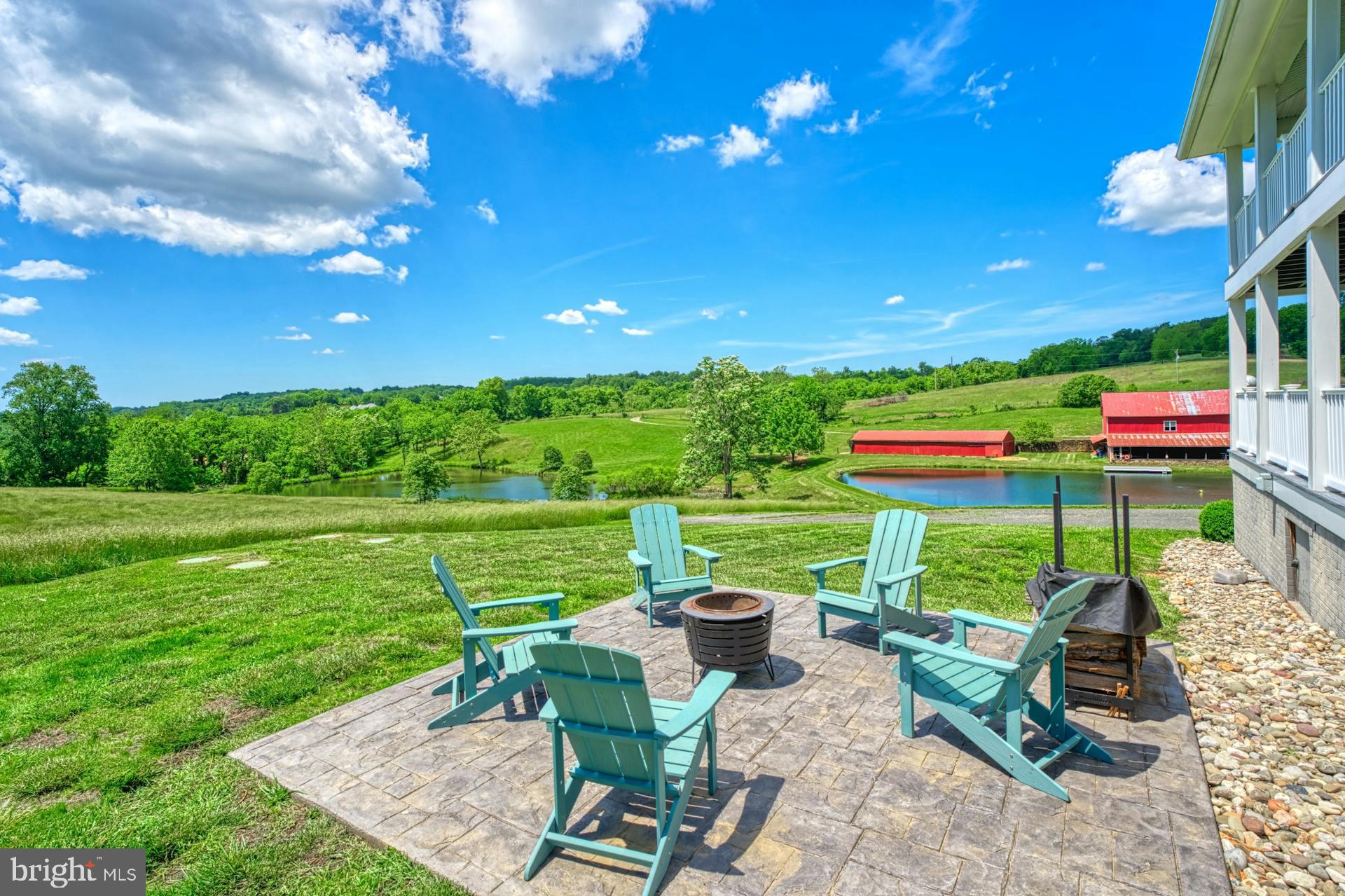 BEACON HILL - Residential