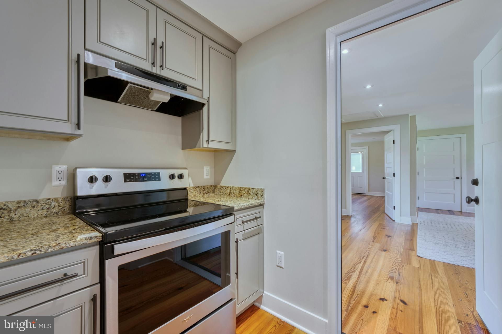 BEACON HILL - Residential