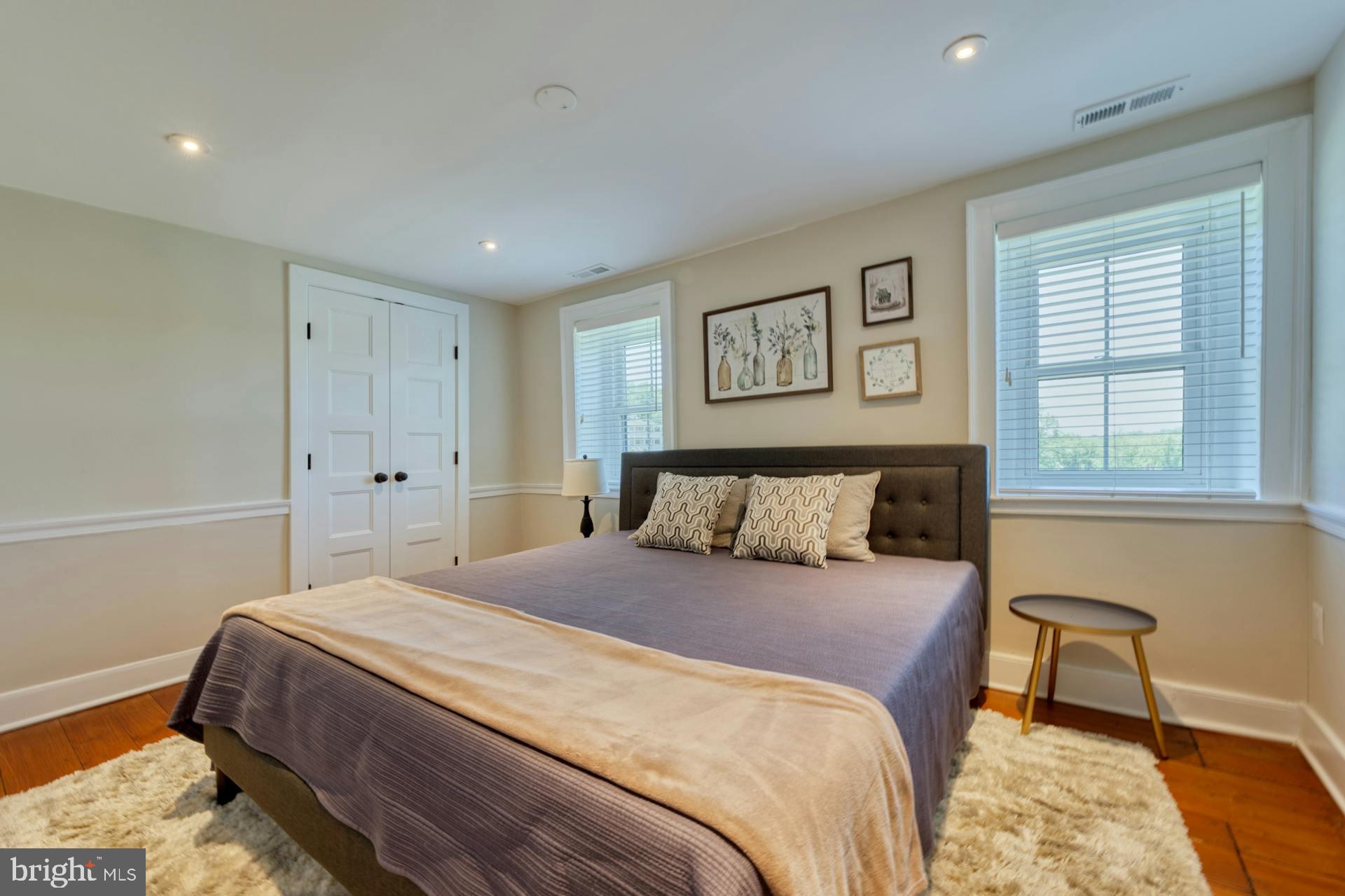 BEACON HILL - Residential