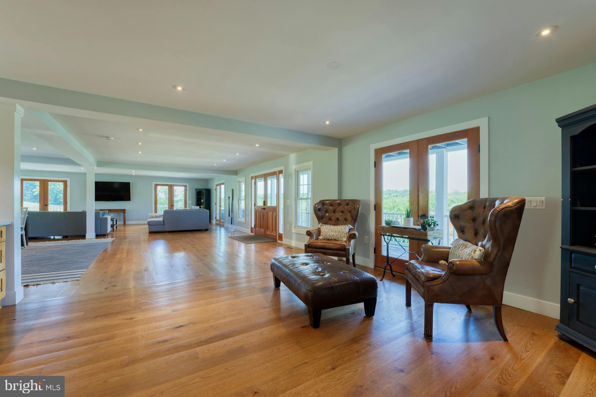 BEACON HILL - Residential