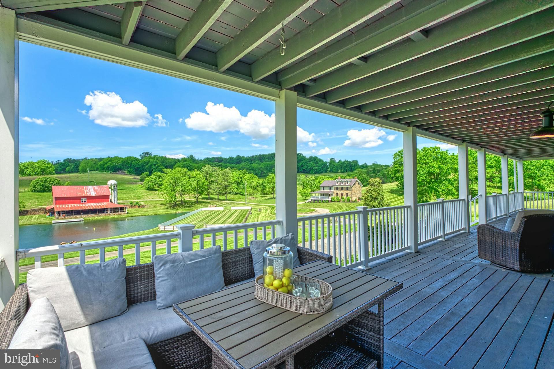 BEACON HILL - Residential