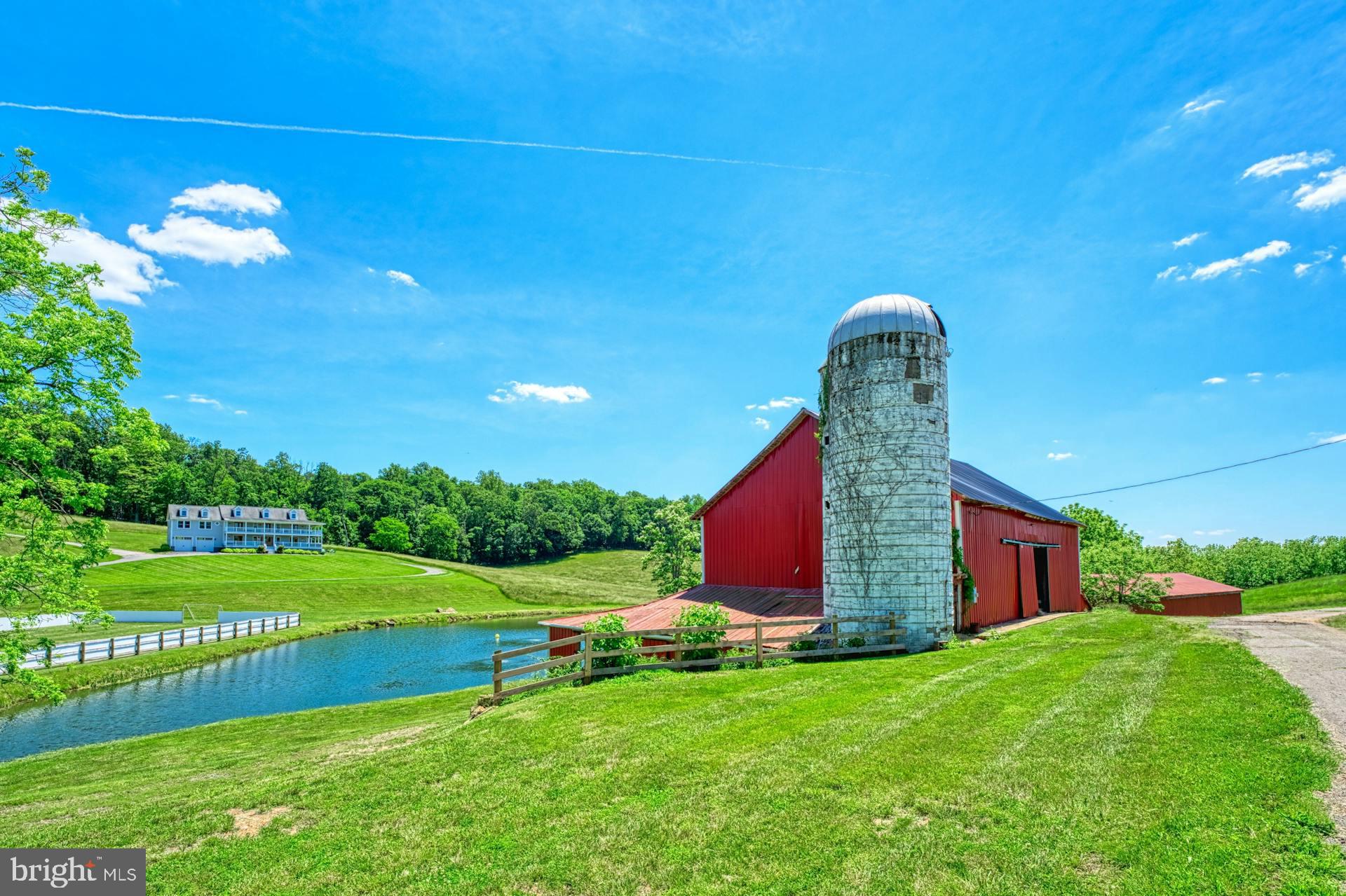 BEACON HILL - Residential