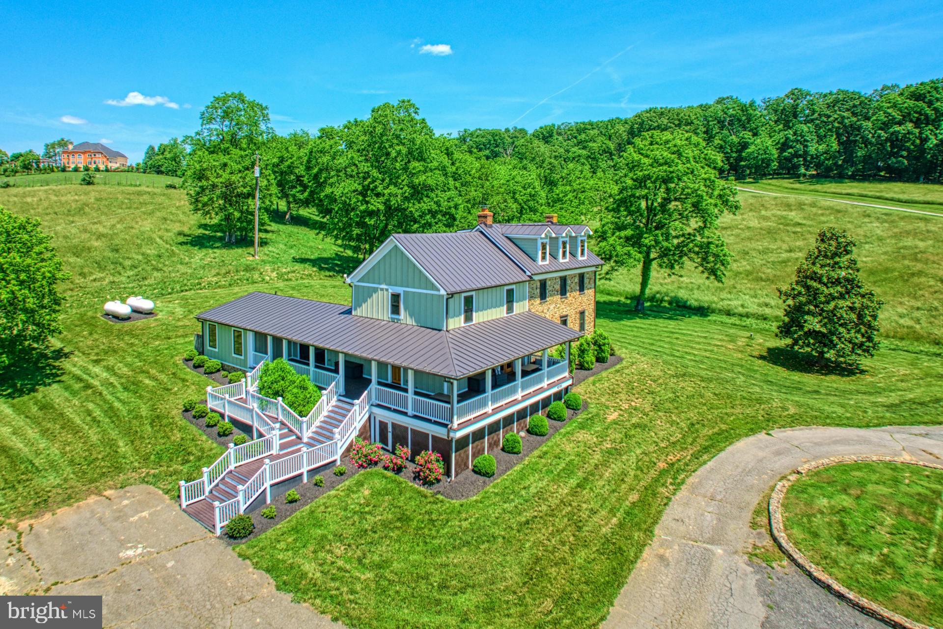 BEACON HILL - Residential