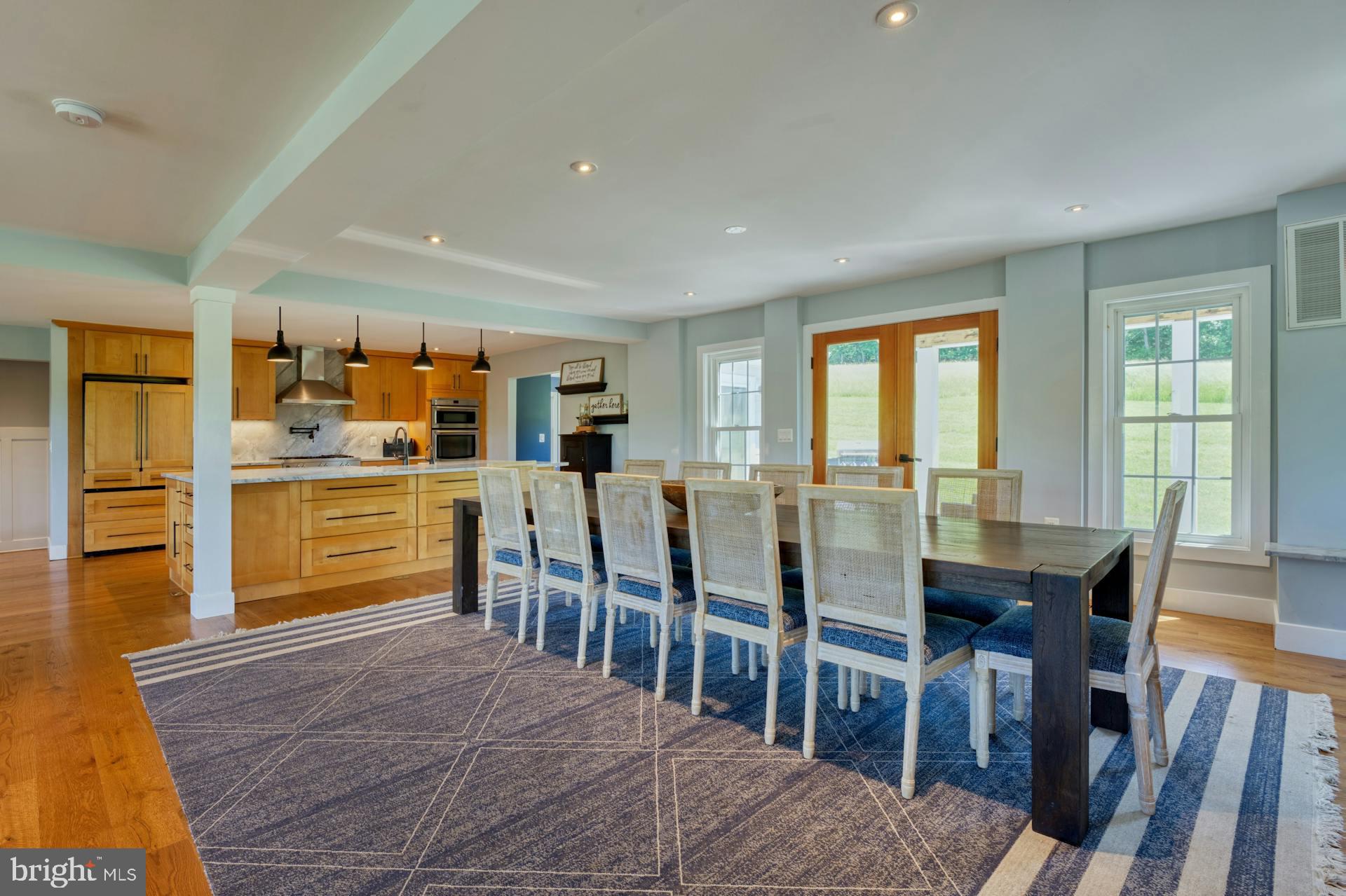 BEACON HILL - Residential