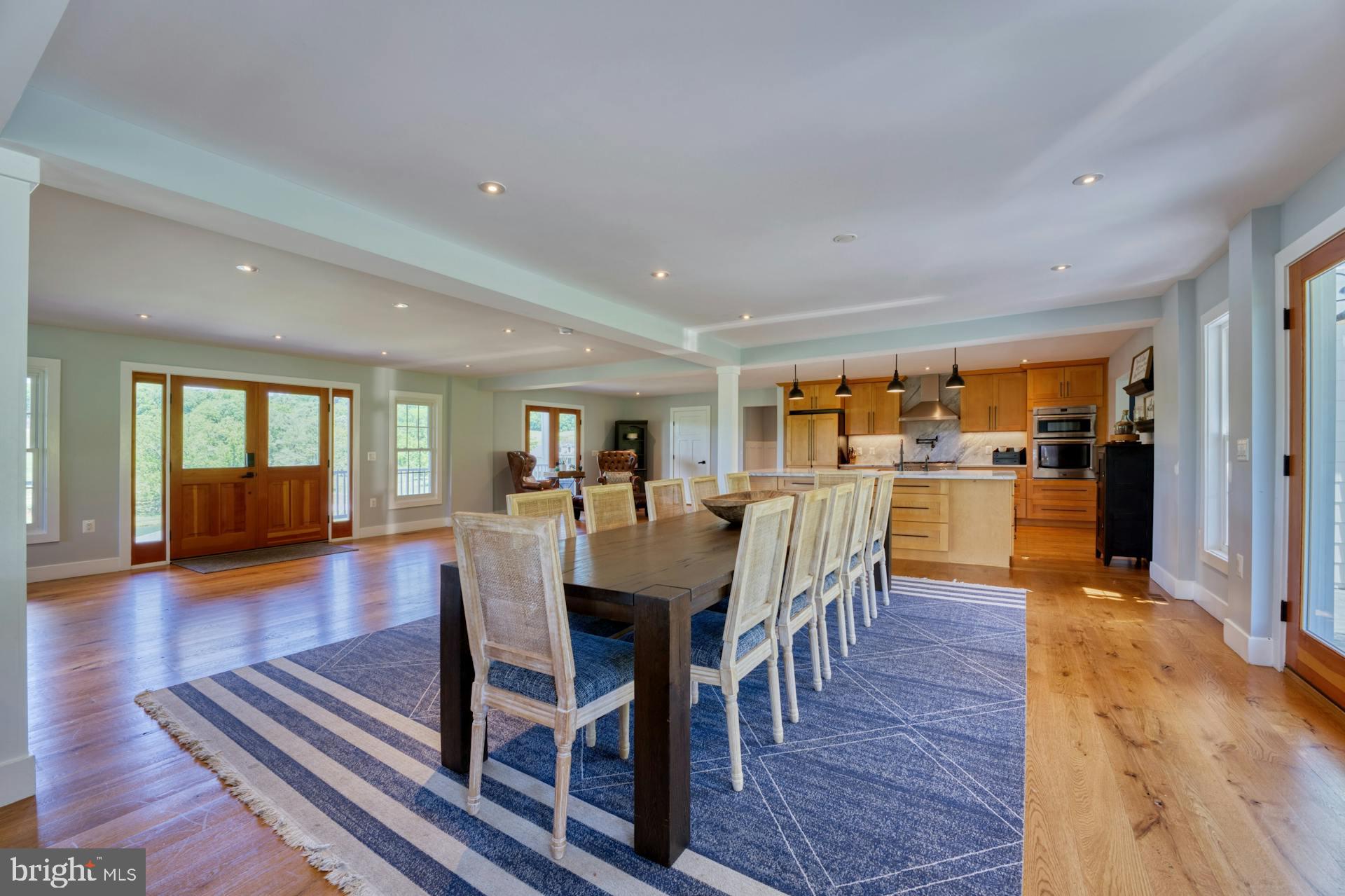 BEACON HILL - Residential