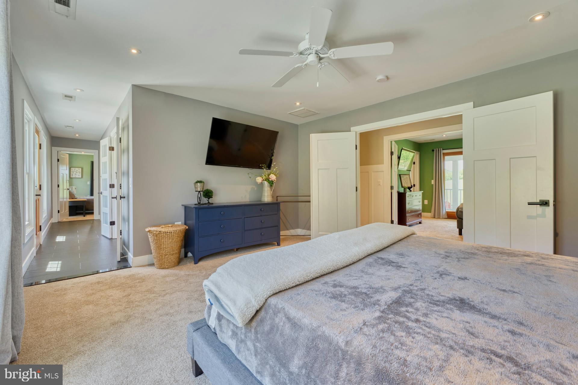 BEACON HILL - Residential