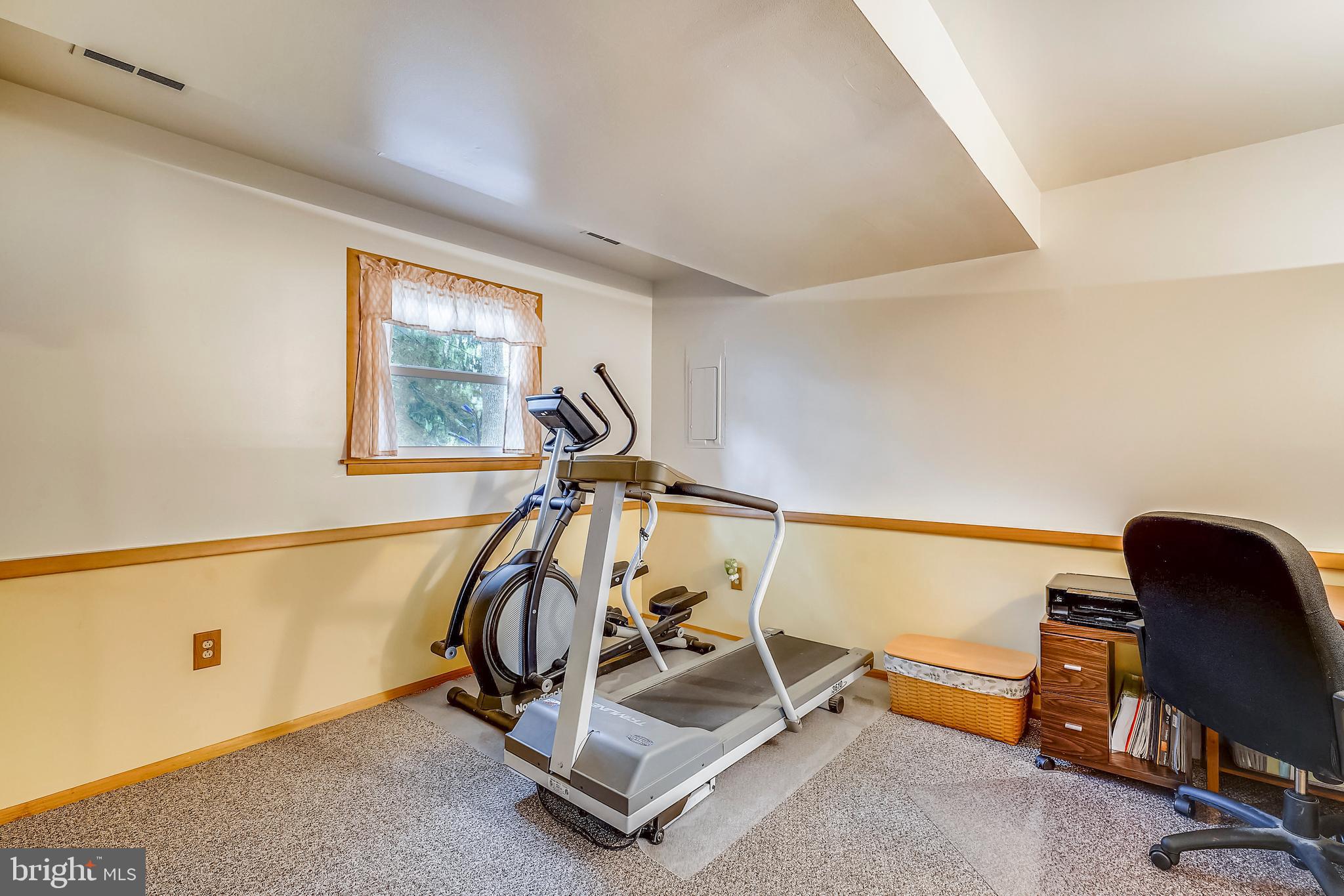 CARRIAGE HILLS - Residential