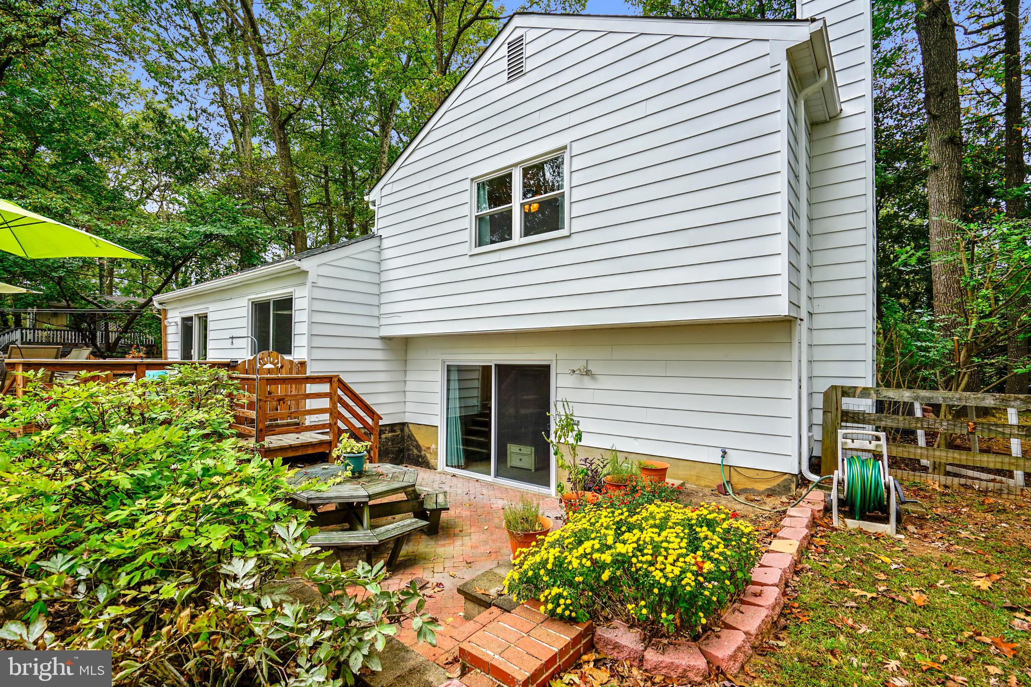 CARRIAGE HILLS - Residential