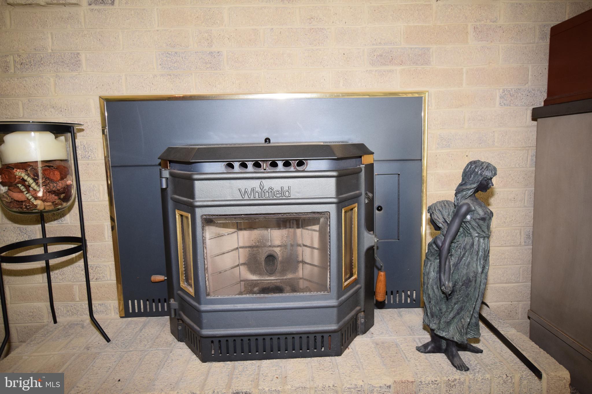 CARRIAGE HILLS - Residential