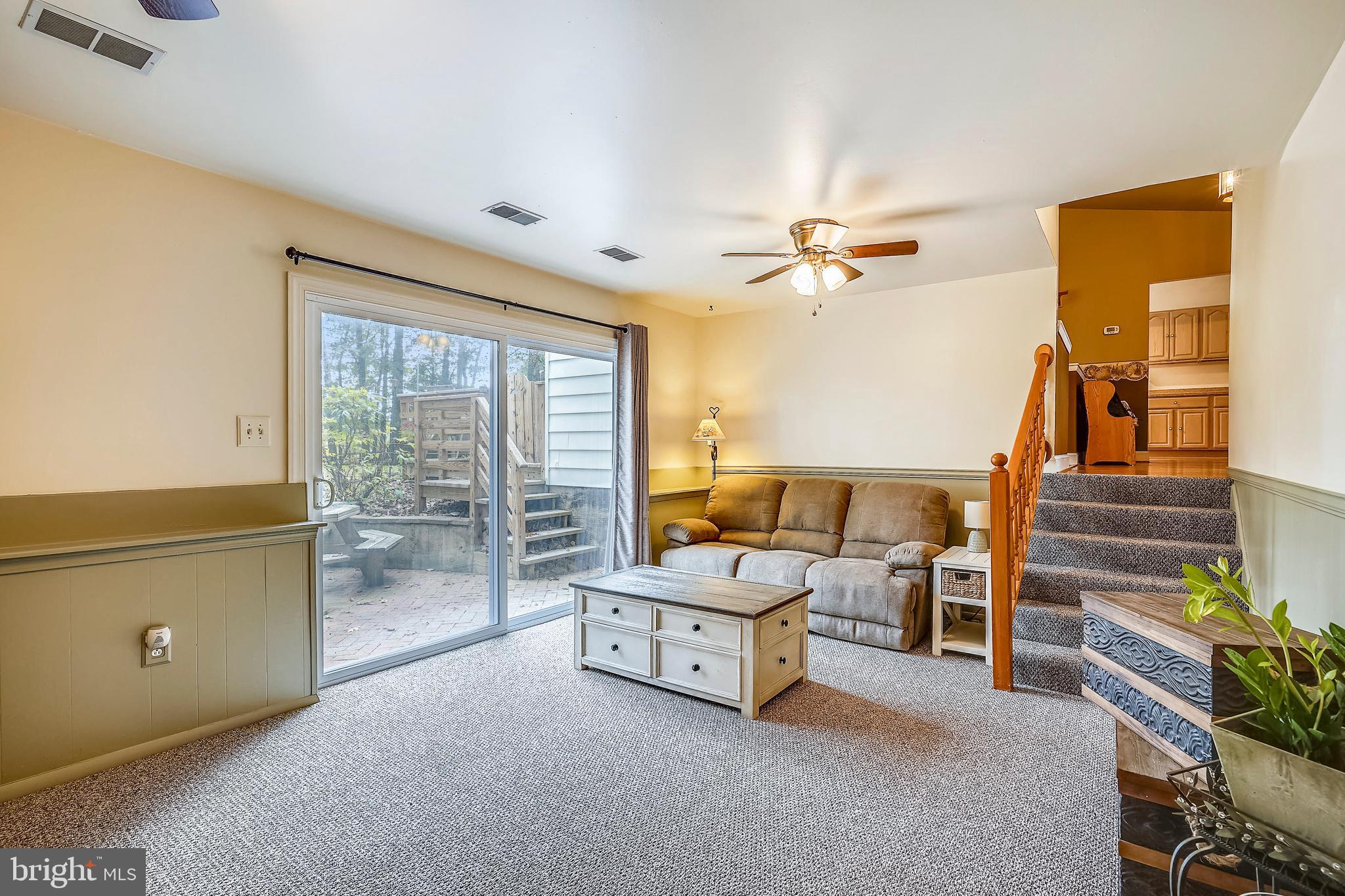 CARRIAGE HILLS - Residential